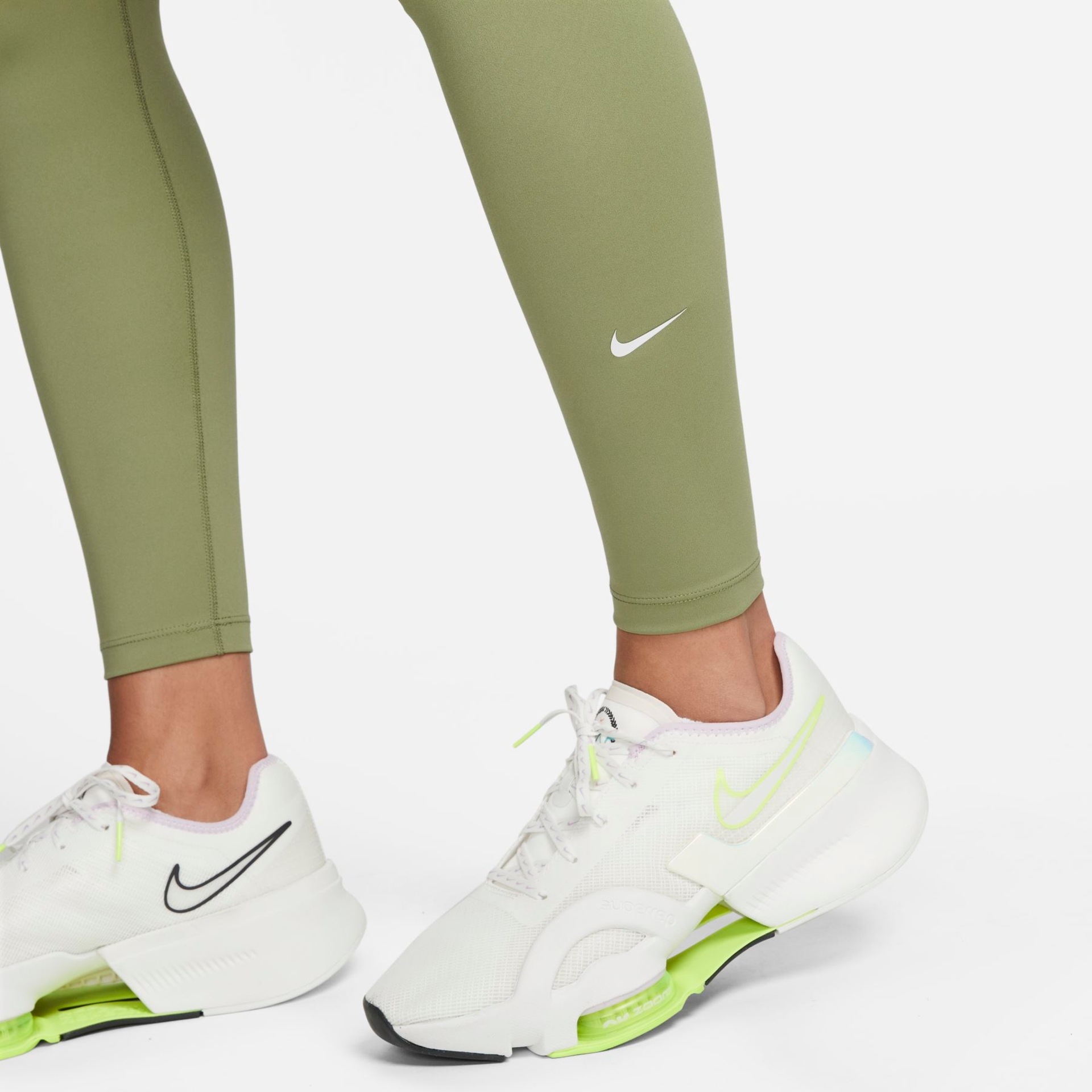 Legging Nike Dri-FIT One Feminina - Foto 5