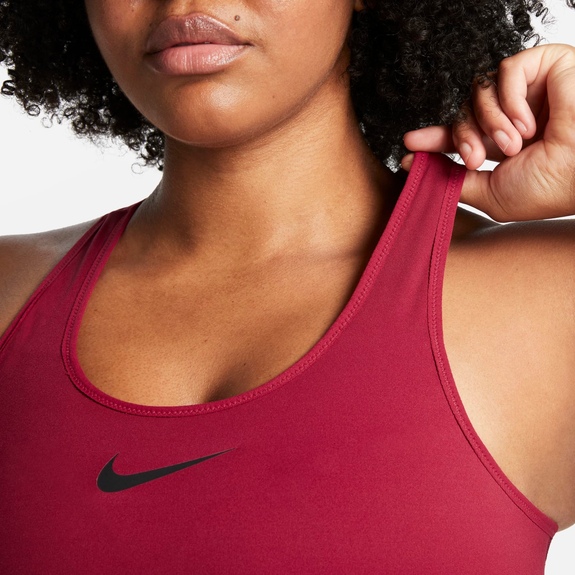 Top Nike Swoosh Feminino - Foto 5