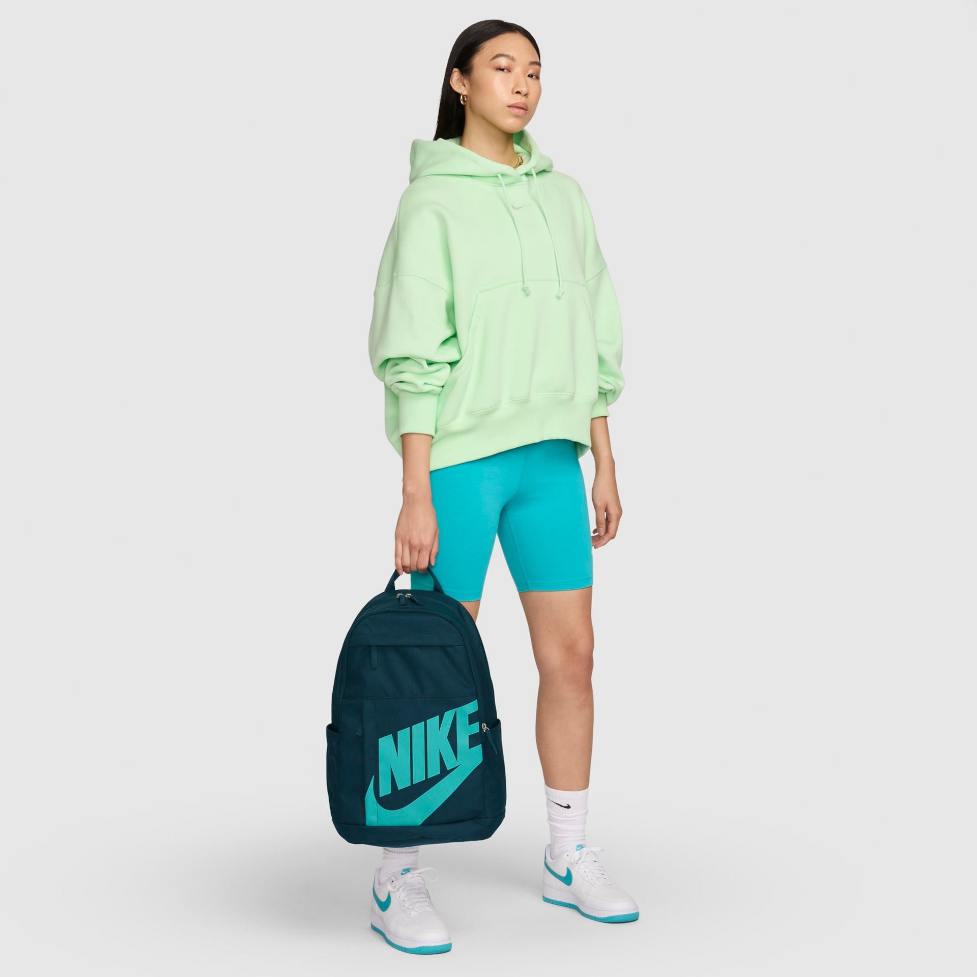 Mochila Nike Elemental Unissex - Foto 11