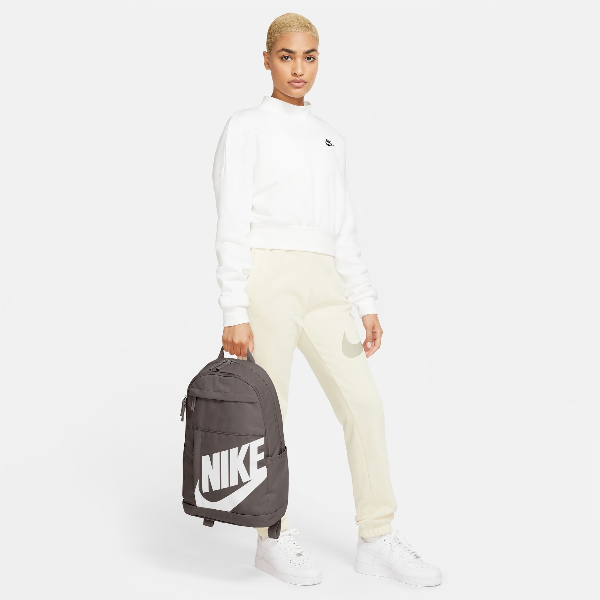 Mochila Nike Elemental Unissex - Foto 9