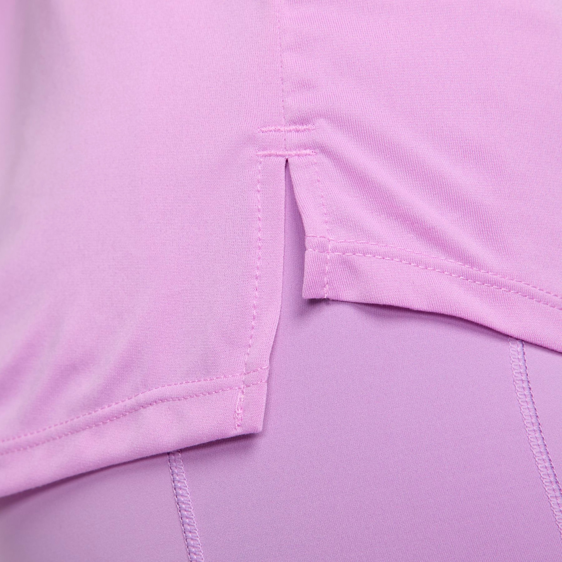 Regata Nike Dri-FIT One Feminina - Foto 4