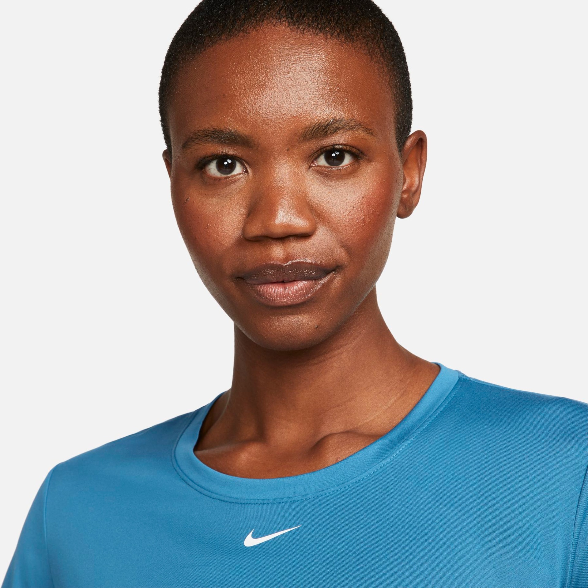 Camiseta Nike Dri-FIT One Feminina - Foto 3