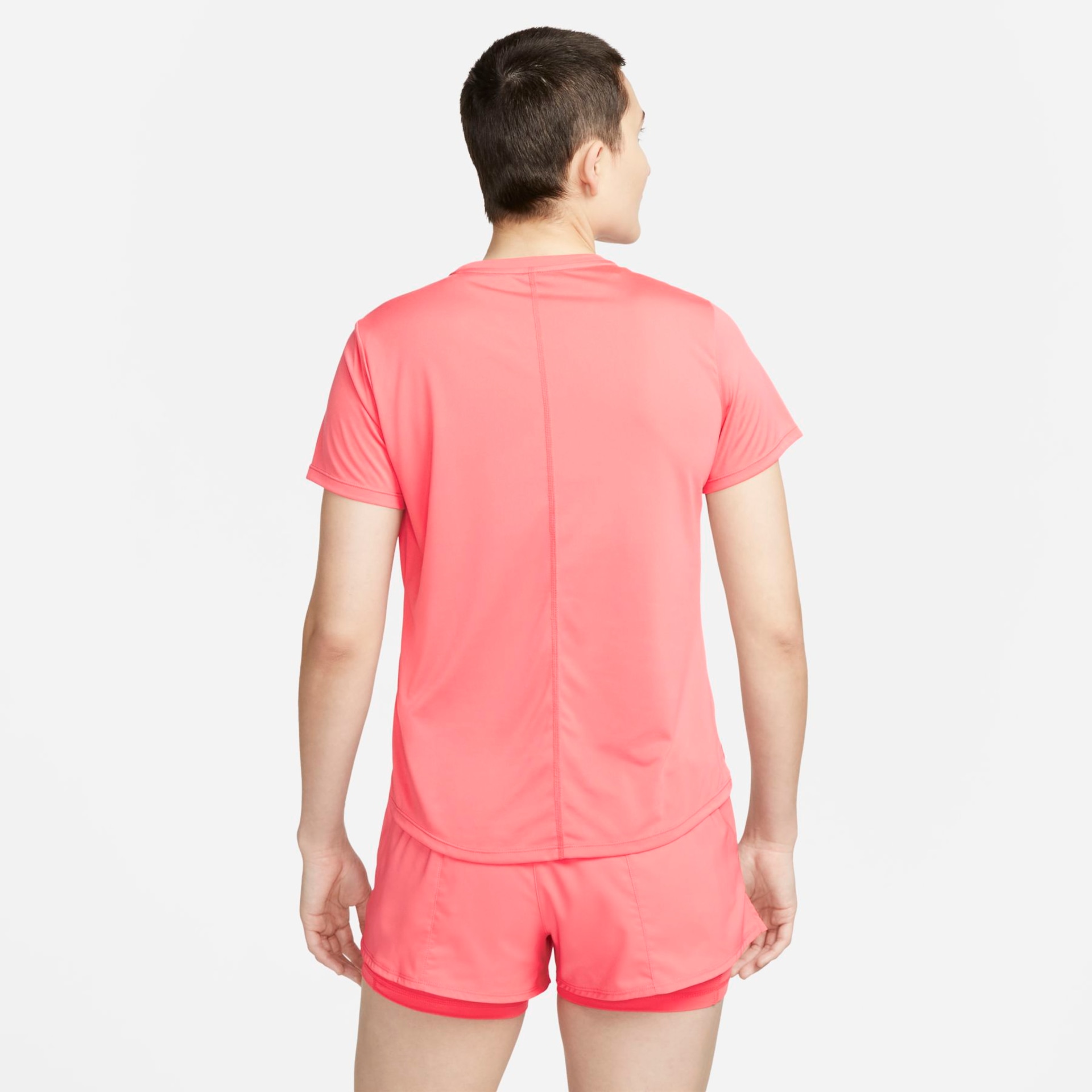 Camiseta Nike Dri-FIT One Feminina - Foto 2