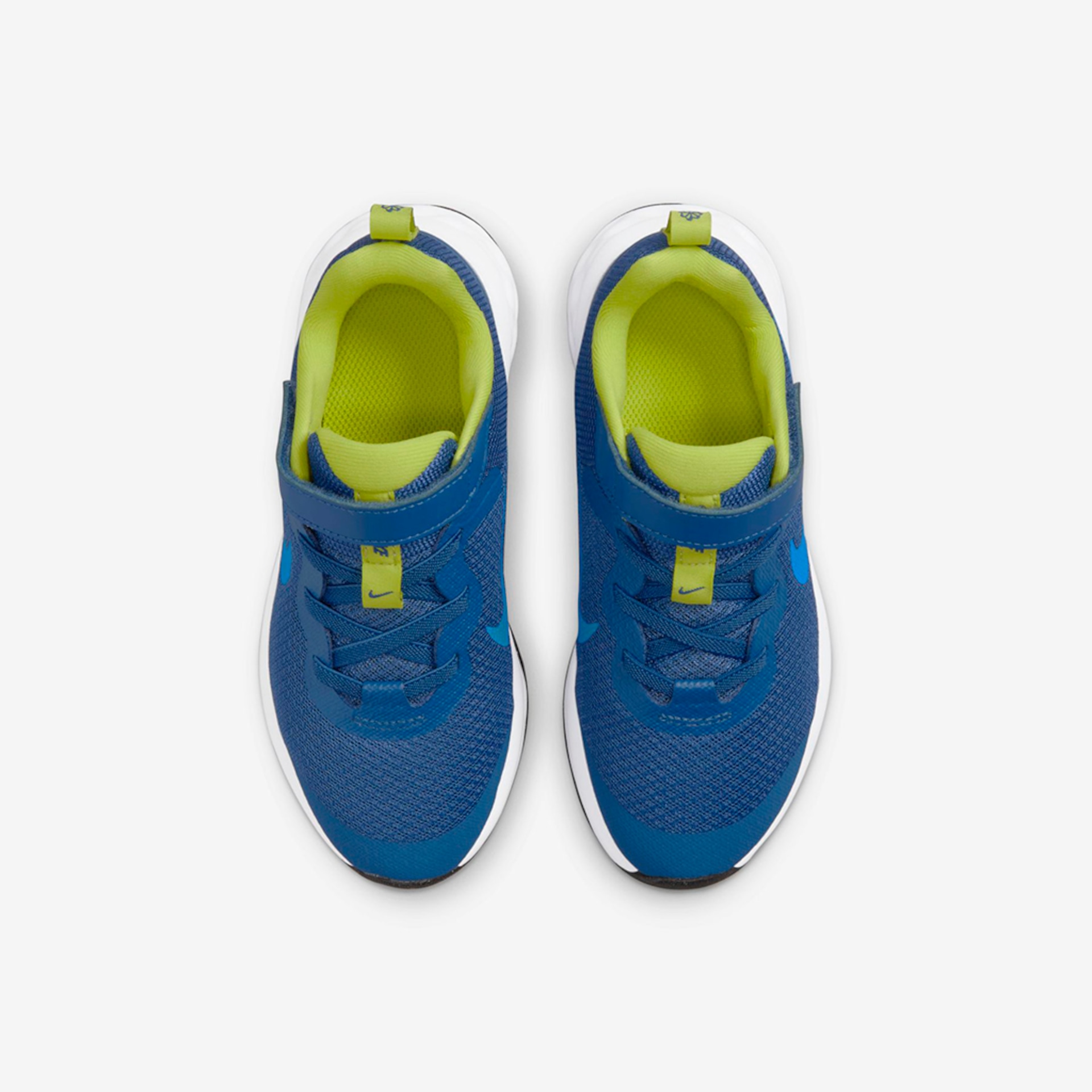Tênis Nike Revolution 6 Infantil - Foto 4