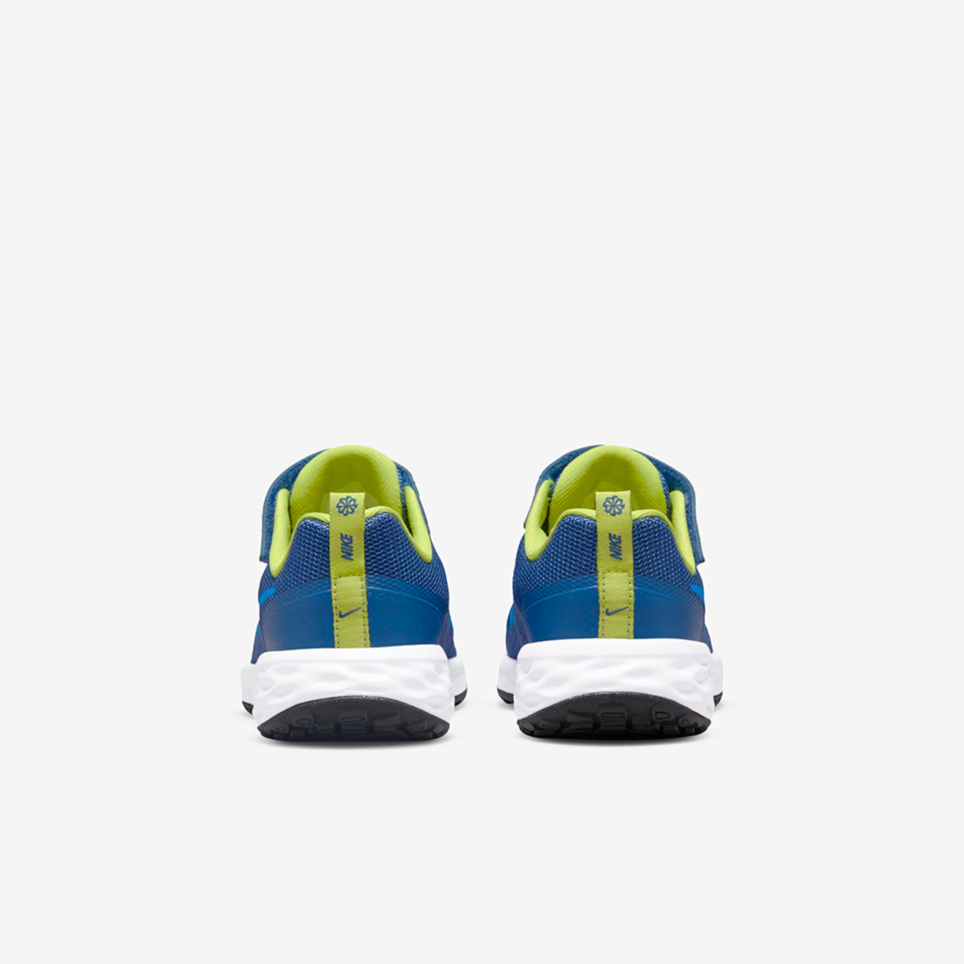 Tênis Nike Revolution 6 Infantil - Foto 6