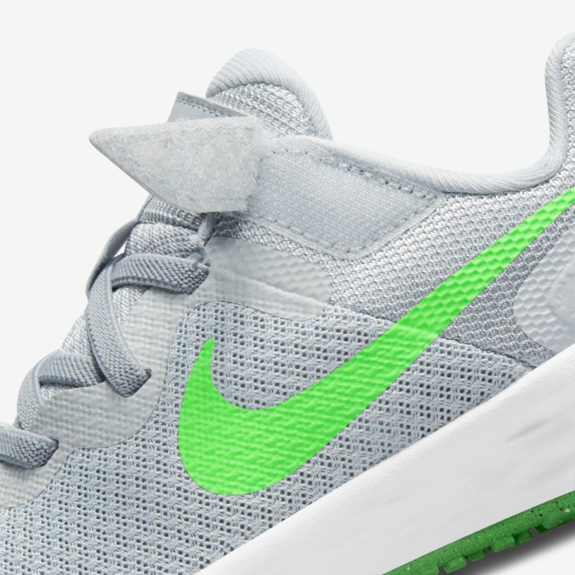 Tênis Nike Revolution 6 Infantil - Foto 9