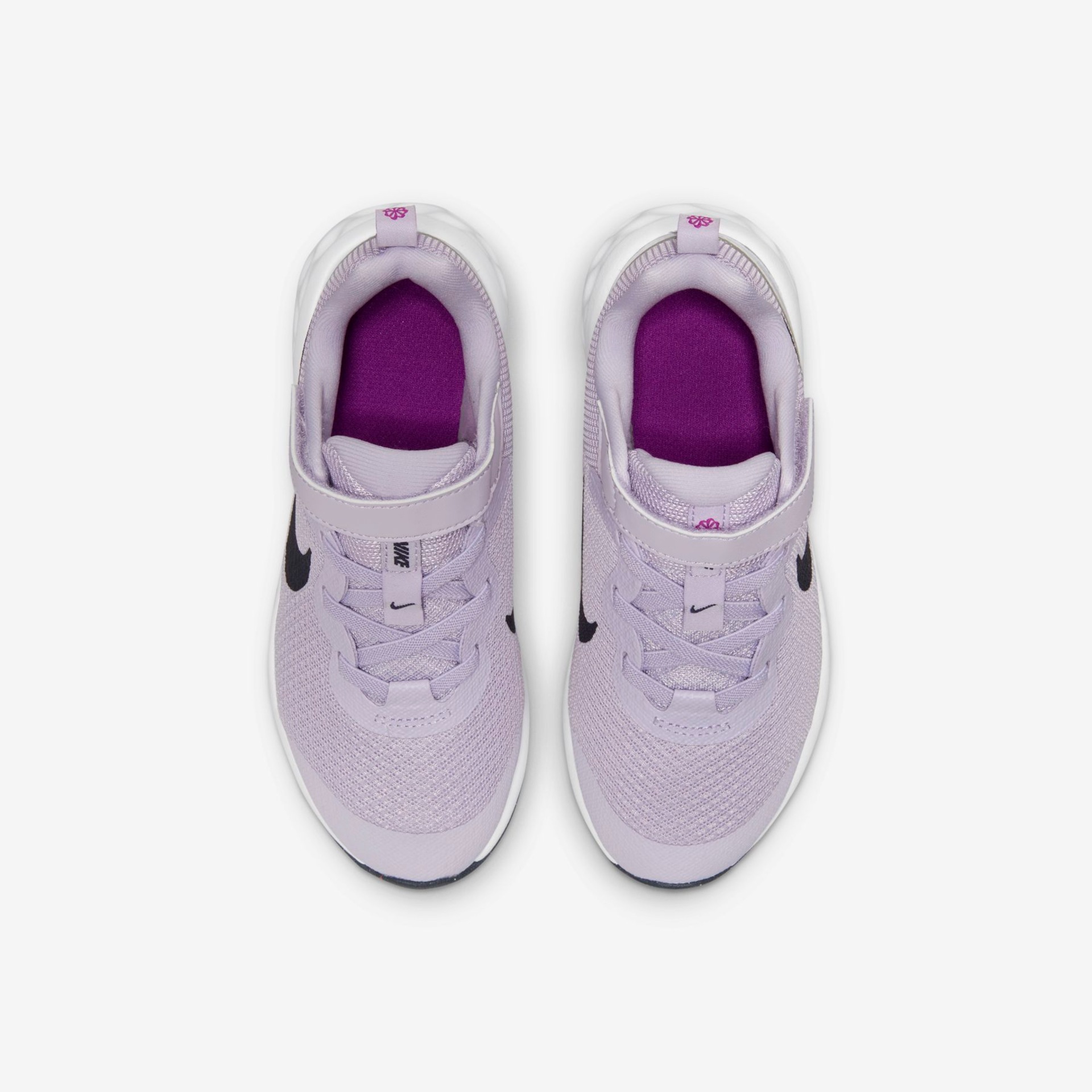 Tênis Nike Revolution 6 Infantil - Foto 4