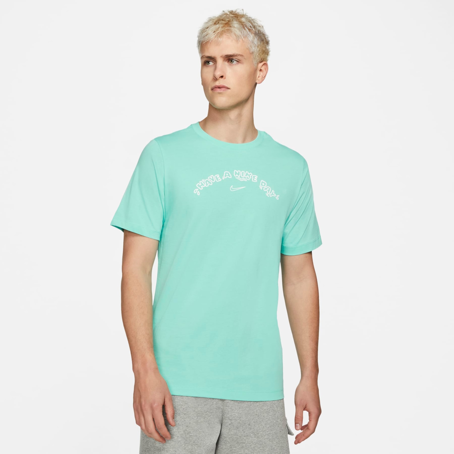 Camiseta Nike Sportswear Masculina - Foto 1