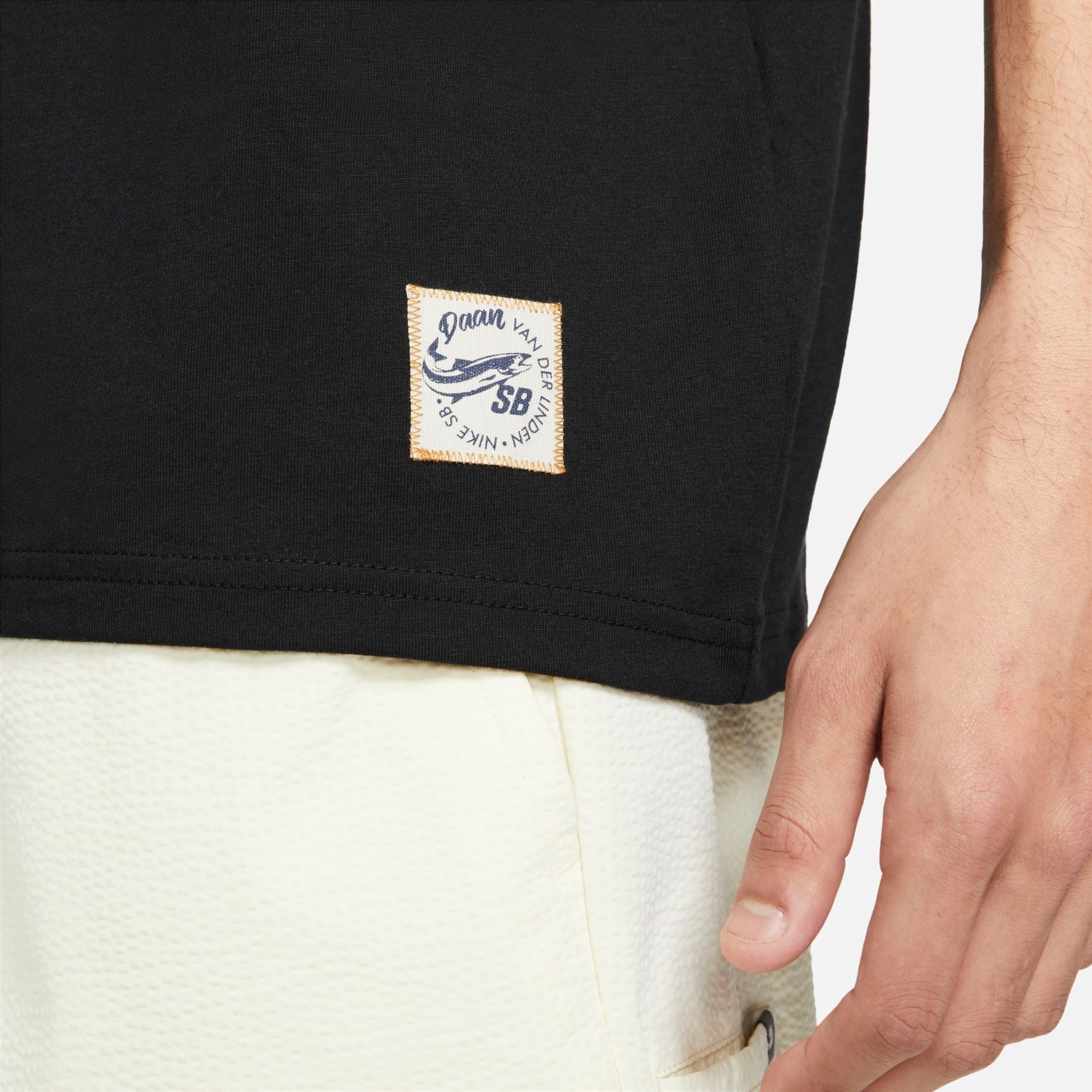 Camiseta Nike SB Daan Van Der Linden Masculina - Foto 4