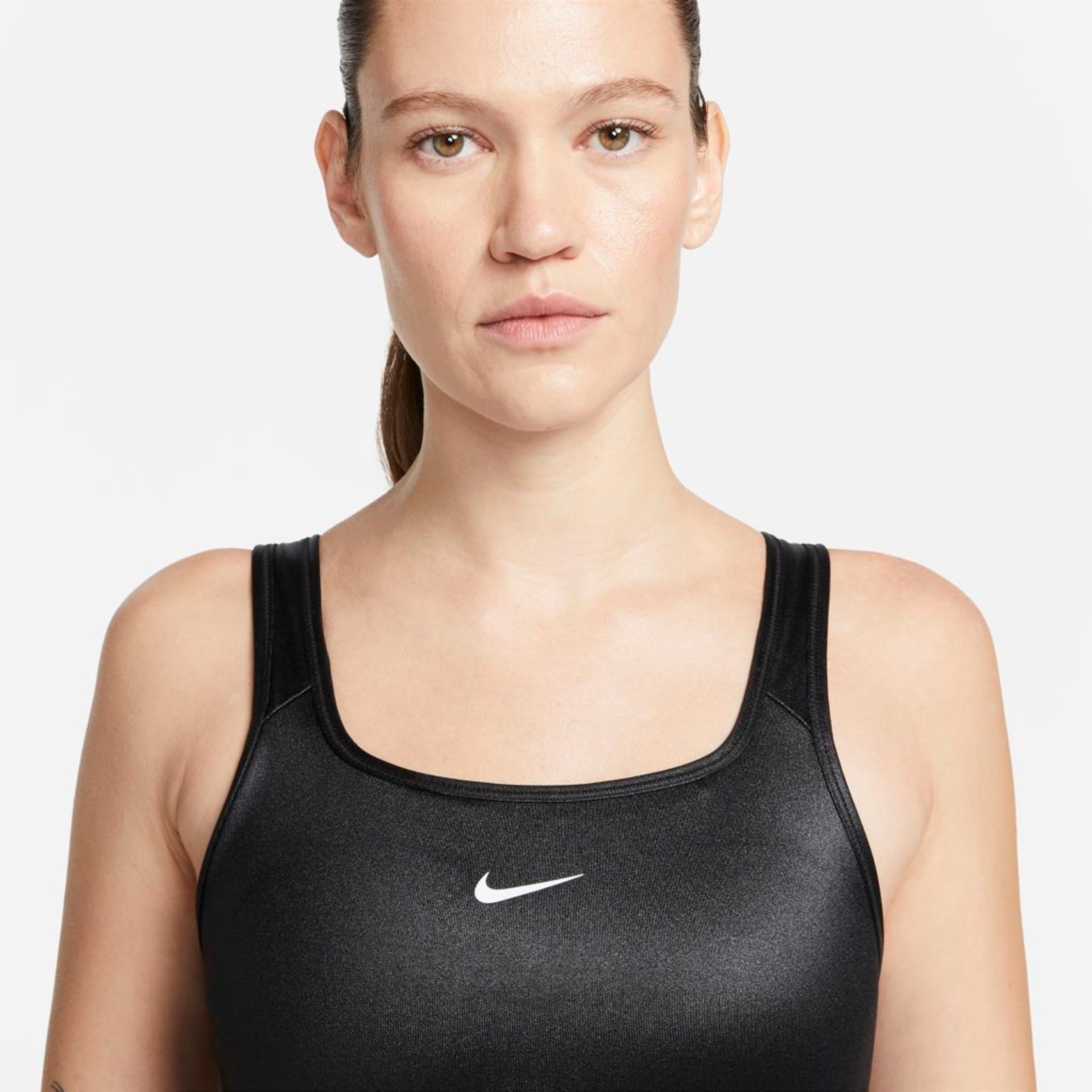 Top Nike Dri-FIT Swoosh Feminino - Foto 3