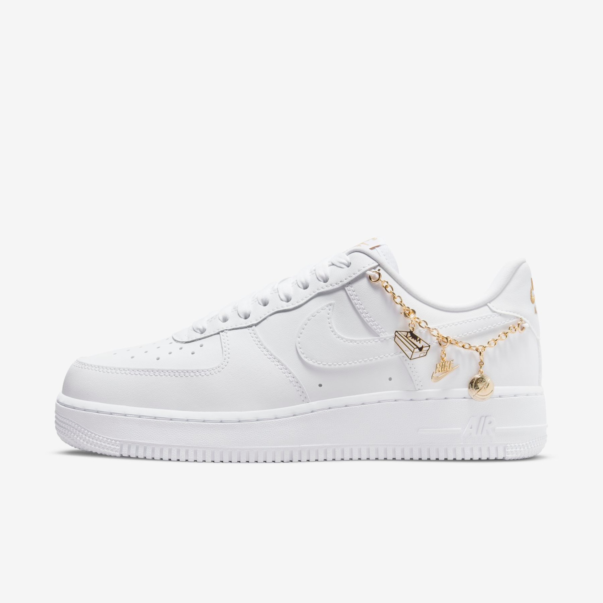 Tênis Nike Sportswear Air Force 1 '07 LX Feminino - Foto 1