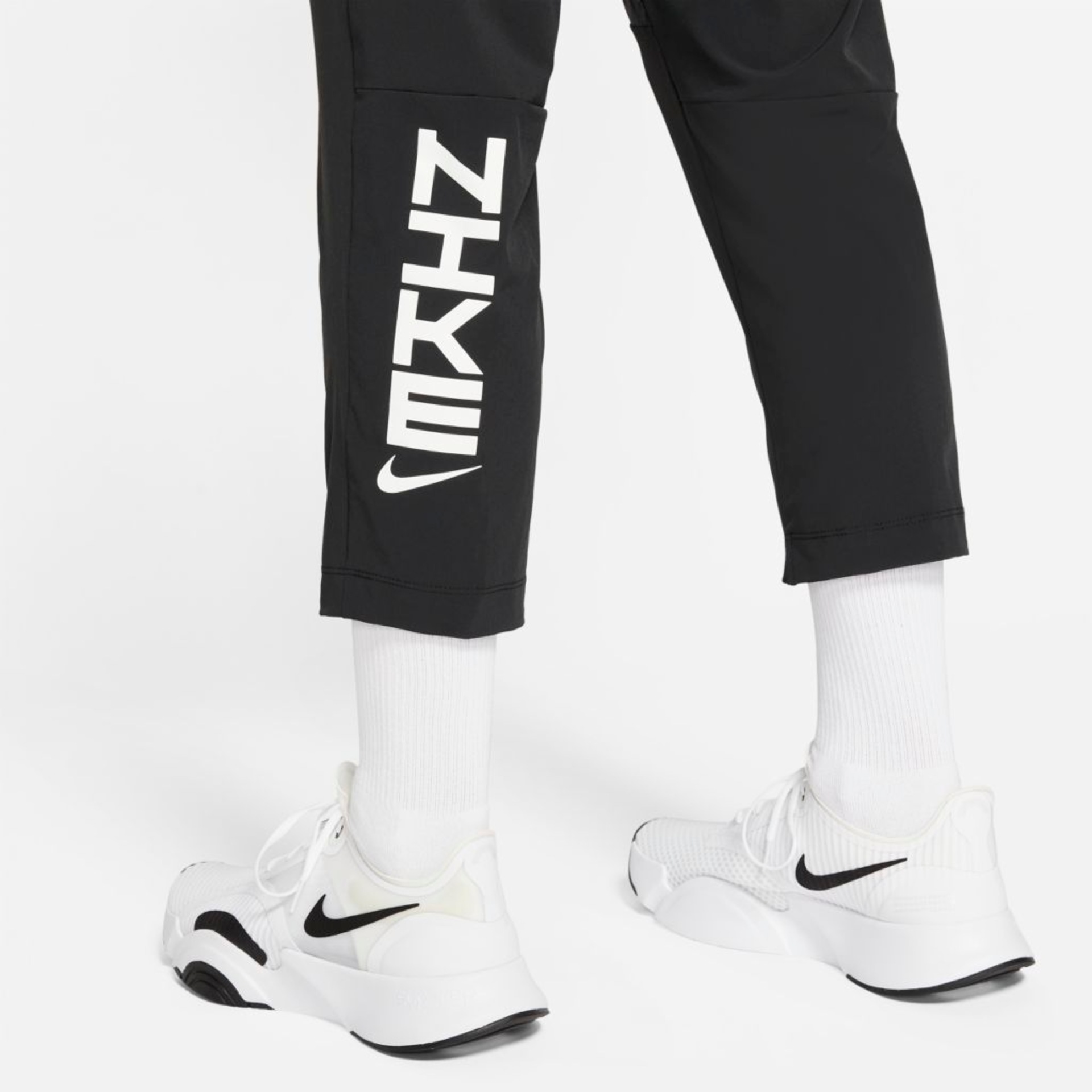 Calça Nike Dri-FIT Sport Clash Masculina - Foto 6