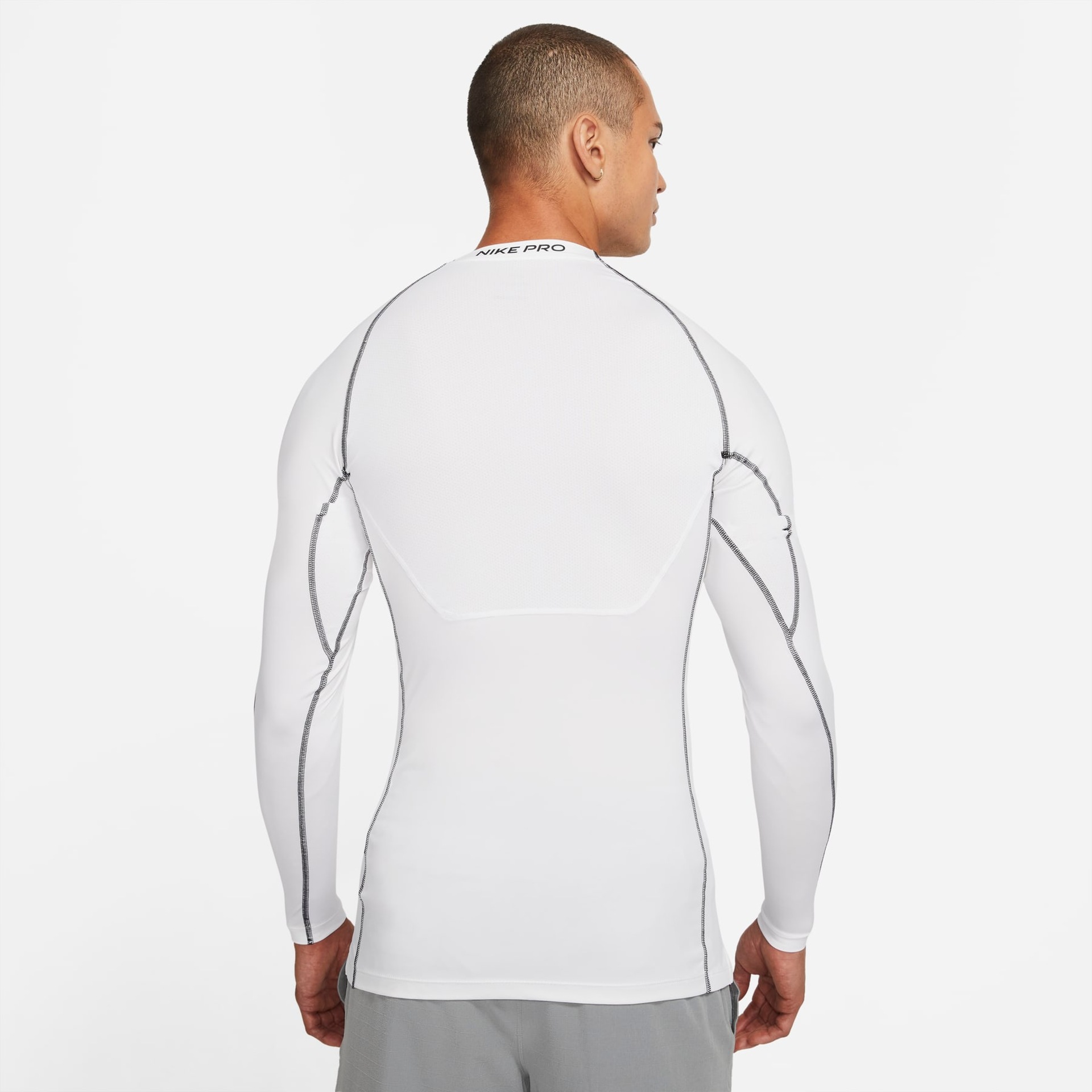 Camiseta Nike Pro Dri-FIT Masculina - Foto 2