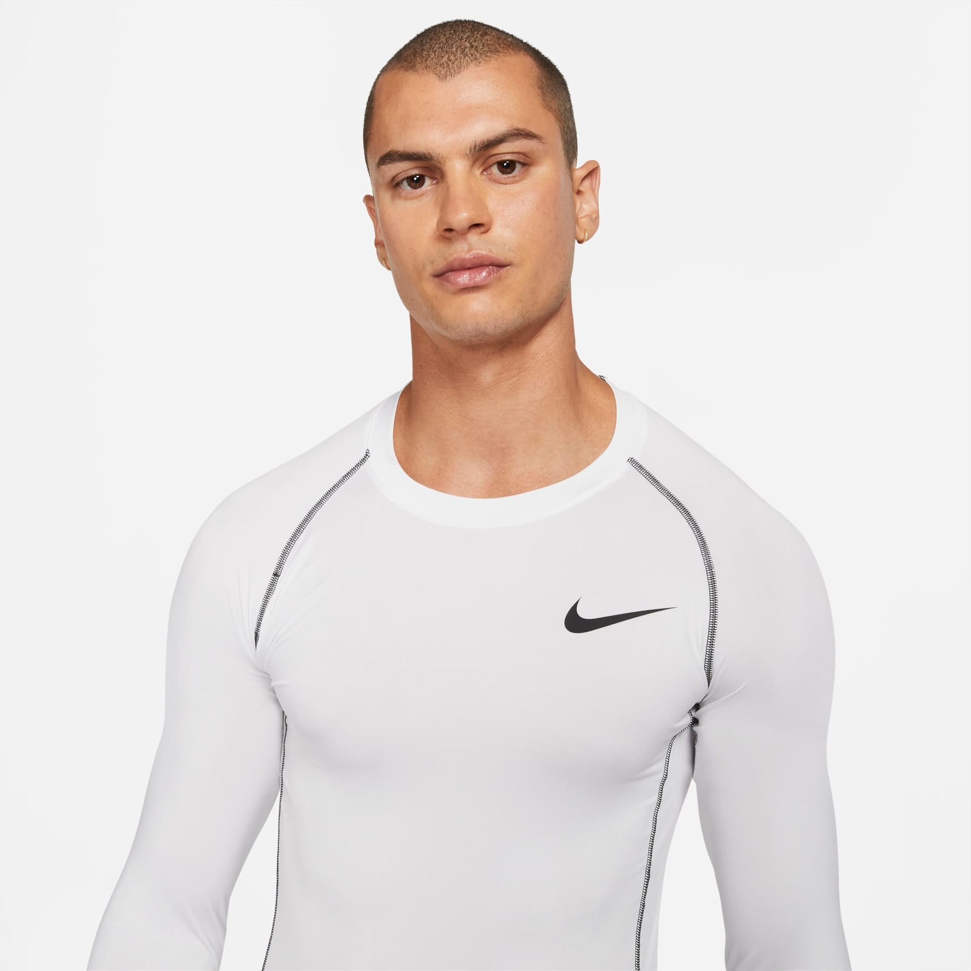 Camiseta Nike Pro Dri-FIT Masculina - Foto 3