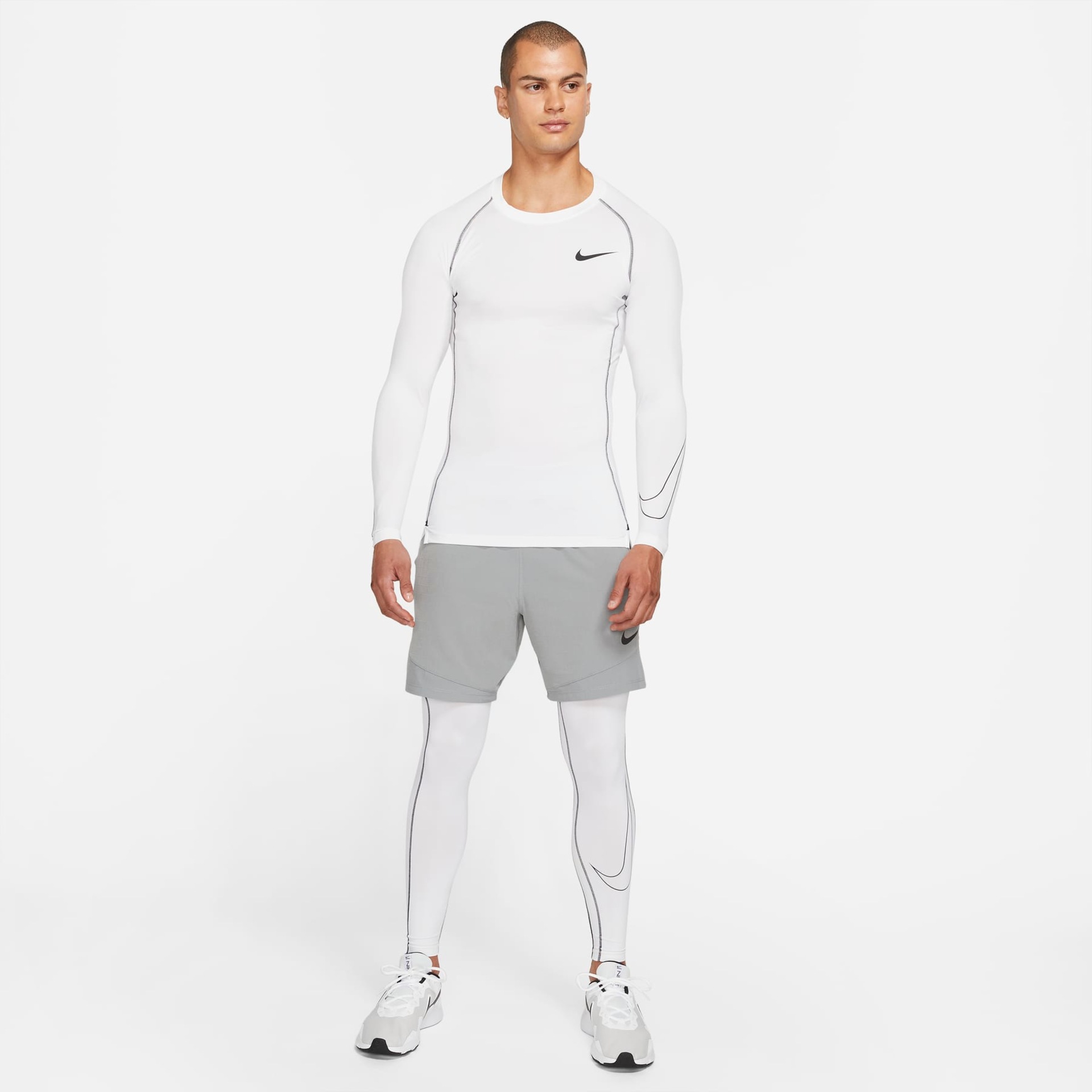 Camiseta Nike Pro Dri-FIT Masculina - Foto 6