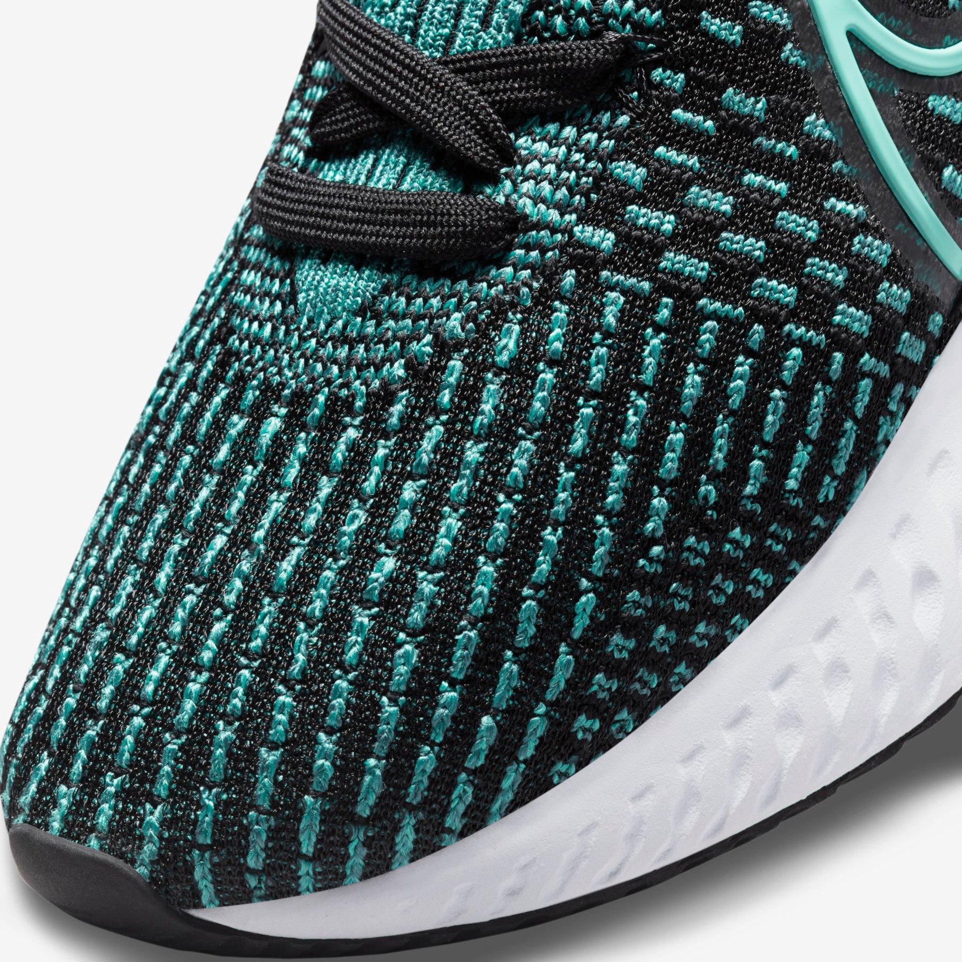 Tênis Nike React Infinity Run Flyknit 3 Feminino - Foto 7