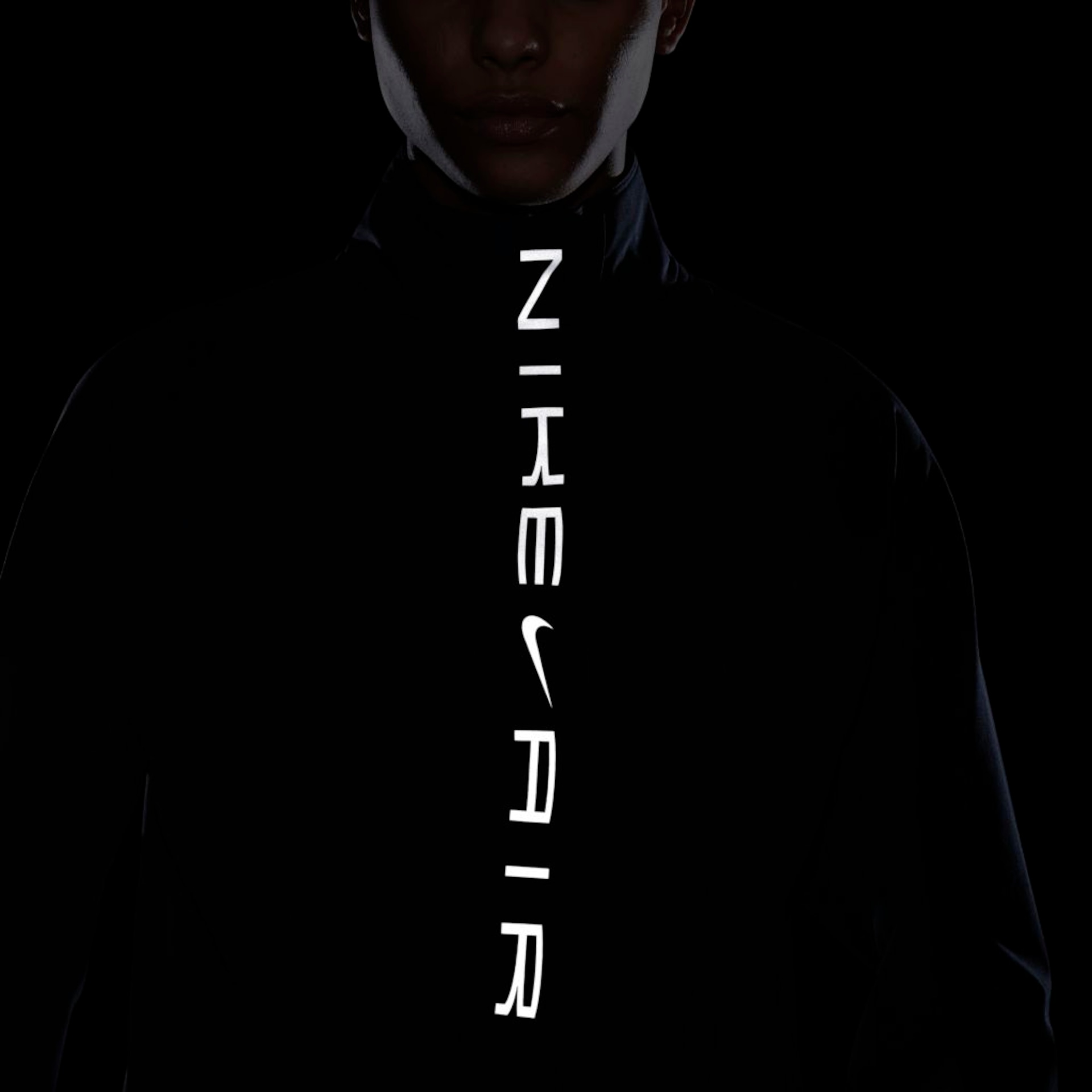 Jaqueta Nike Air Dri-FIT Feminina - Foto 9