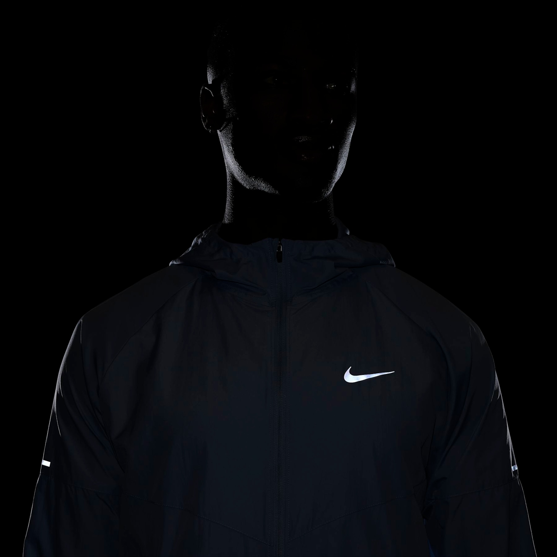 Jaqueta Nike Repel Miler Masculina - Foto 8