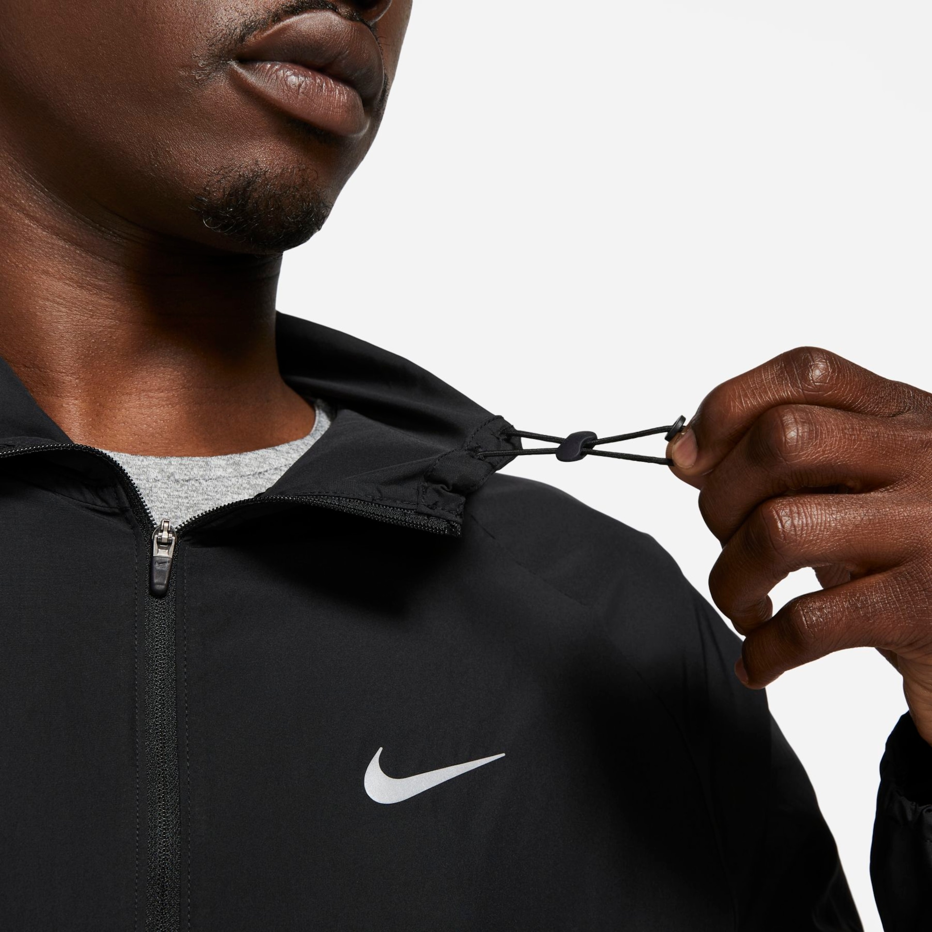 Jaqueta Nike Repel Miler Masculina - Foto 5