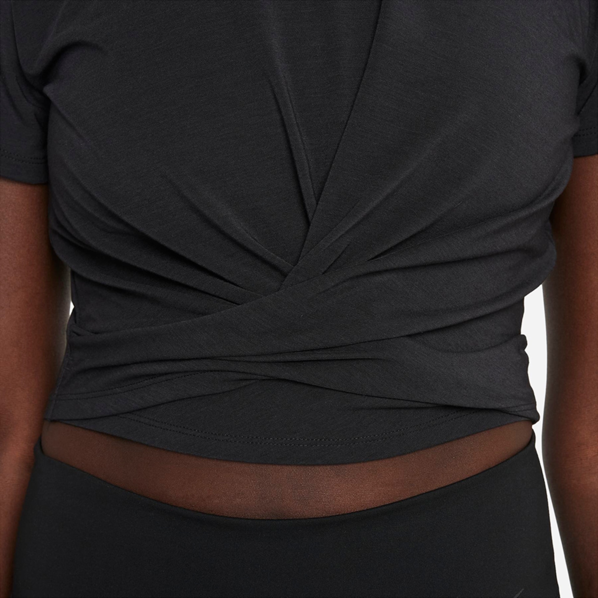 Camiseta Nike Dri-FIT One Luxe Feminina - Foto 8