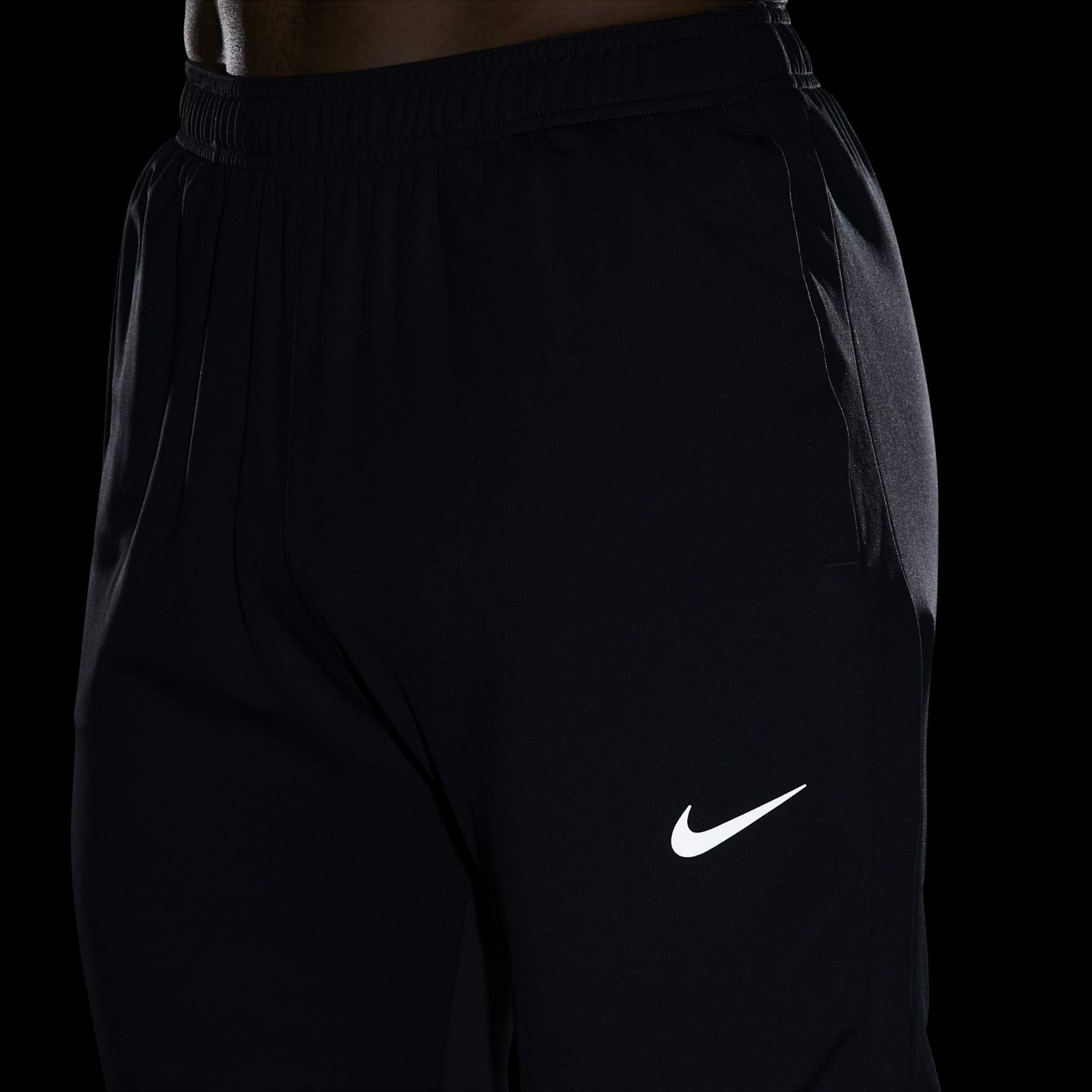 Calça Nike Dri-FIT Challenger Masculina - Foto 13