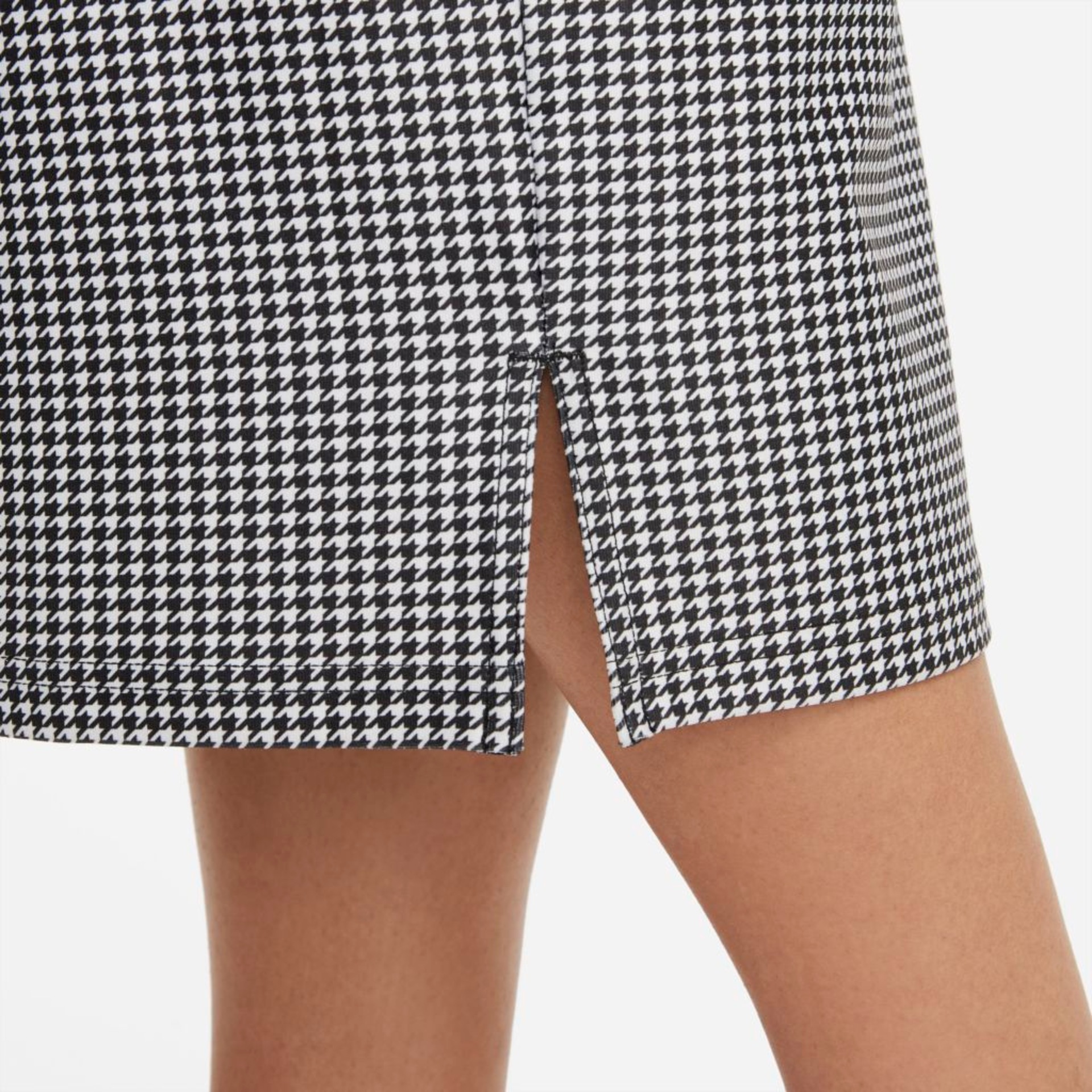 Vestido Nike Sportswear Icon Clash Feminino - Foto 4