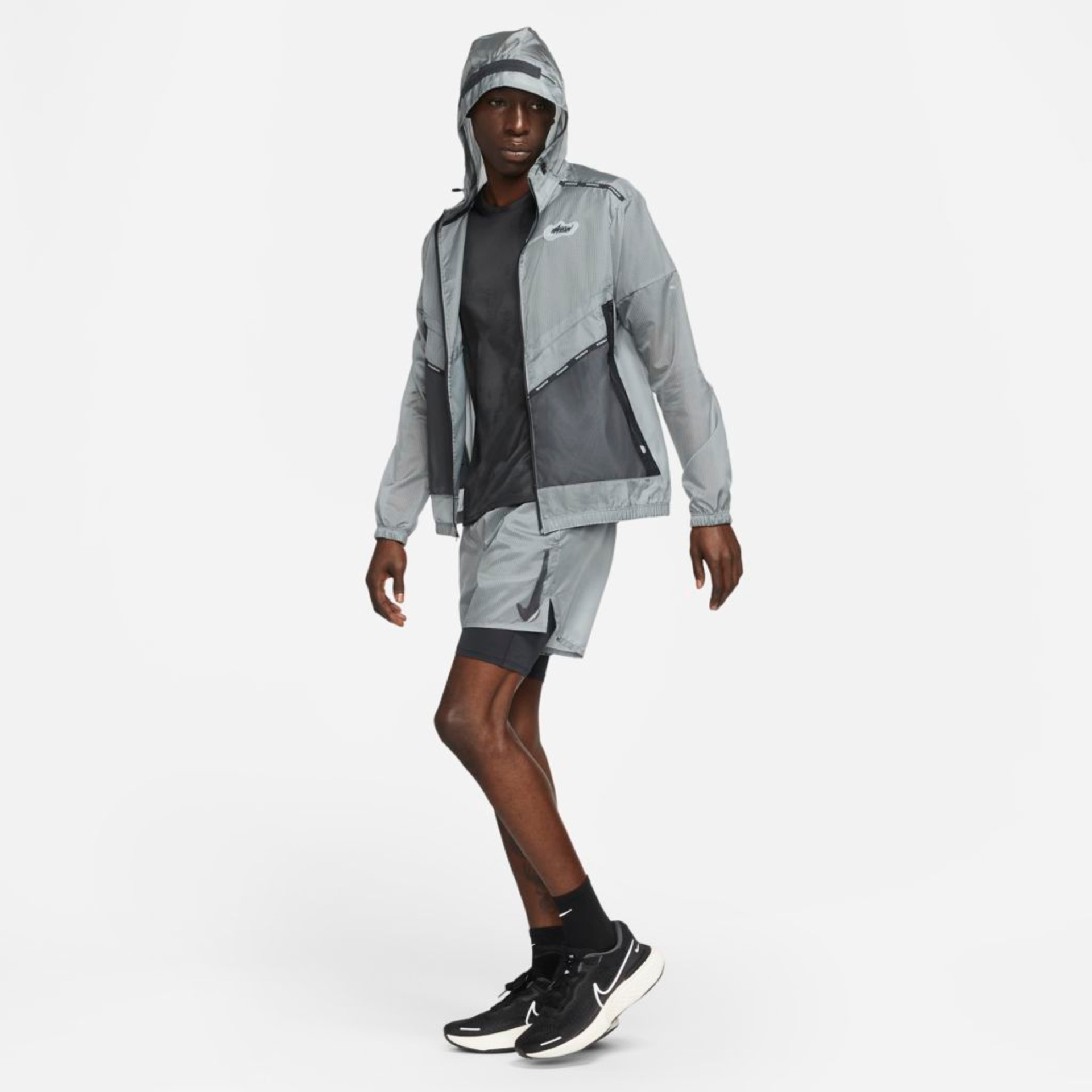 Jaqueta Nike Repel Wild Run Windrunner Masculina - Foto 8