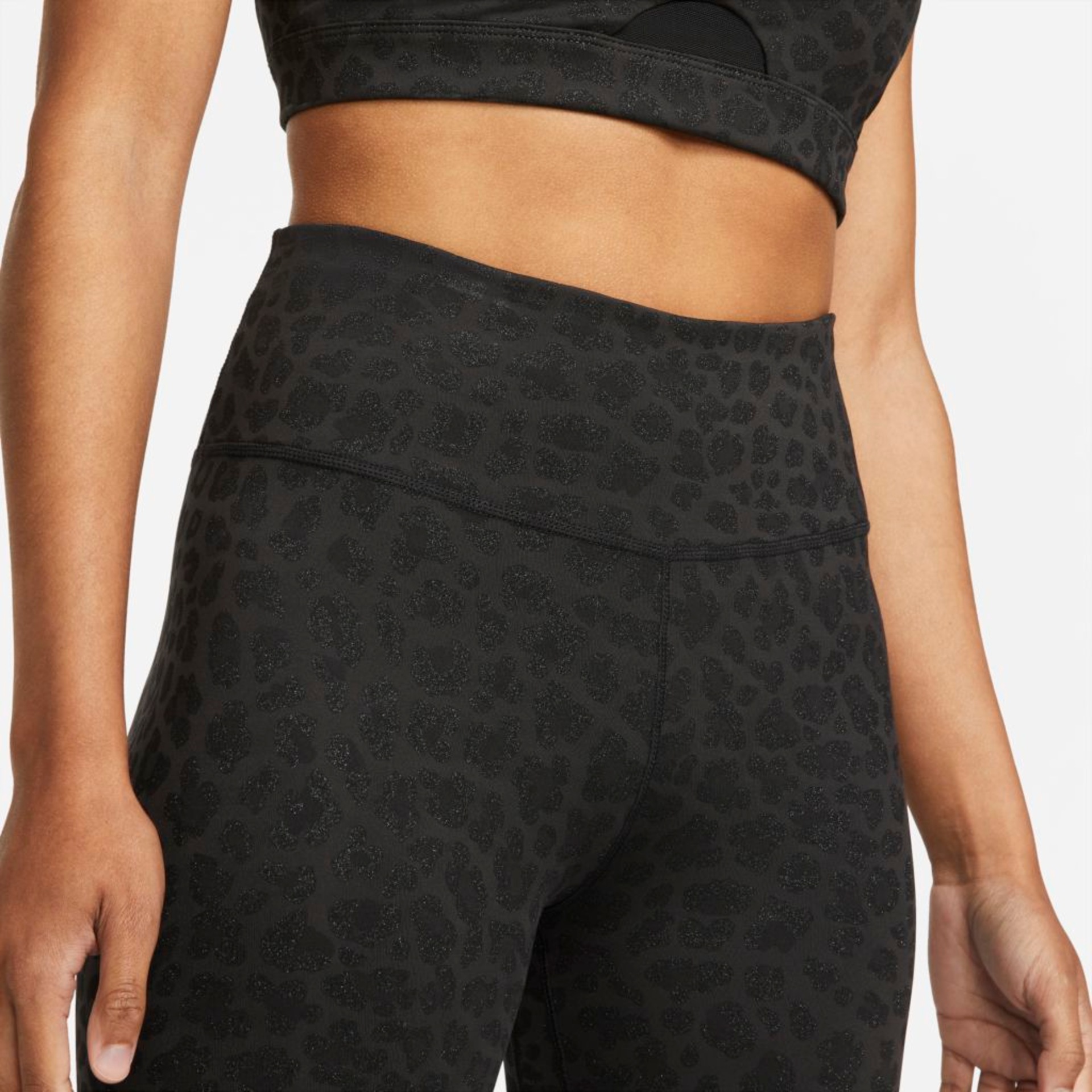 Legging Nike Dri-FIT One Feminina - Foto 3