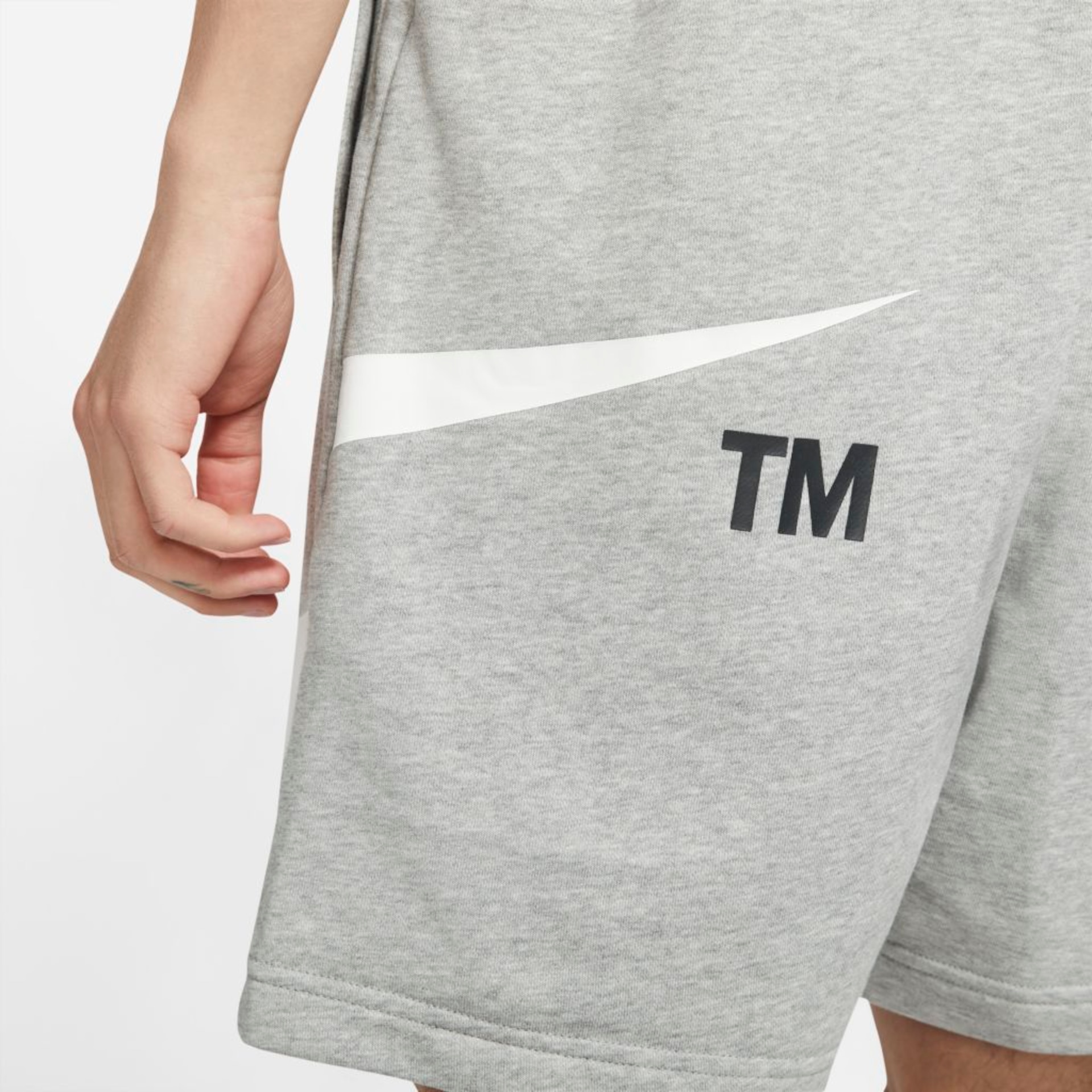 Shorts Nike Sportswear Swoosh Masculino - Foto 7