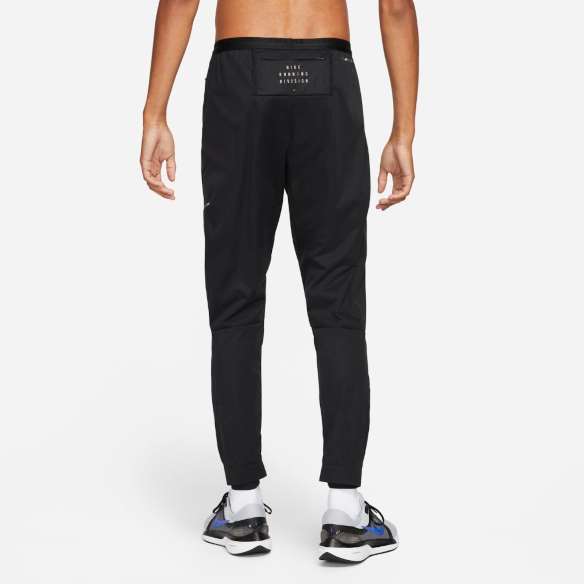 Calça Nike Storm-FIT ADV Run Division Masculina - Foto 2