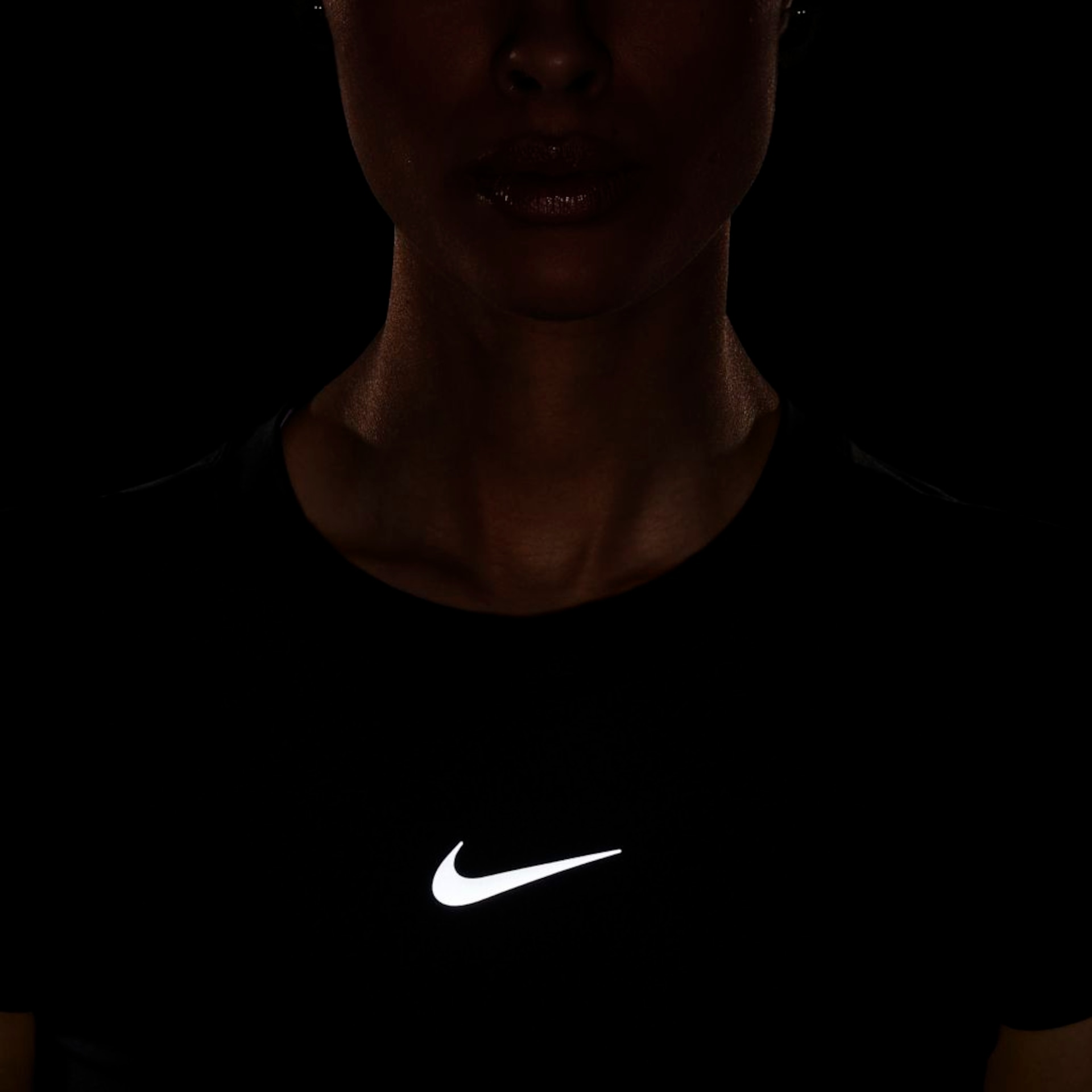 Camiseta Nike Dri-FIT Run Division Feminina - Foto 4