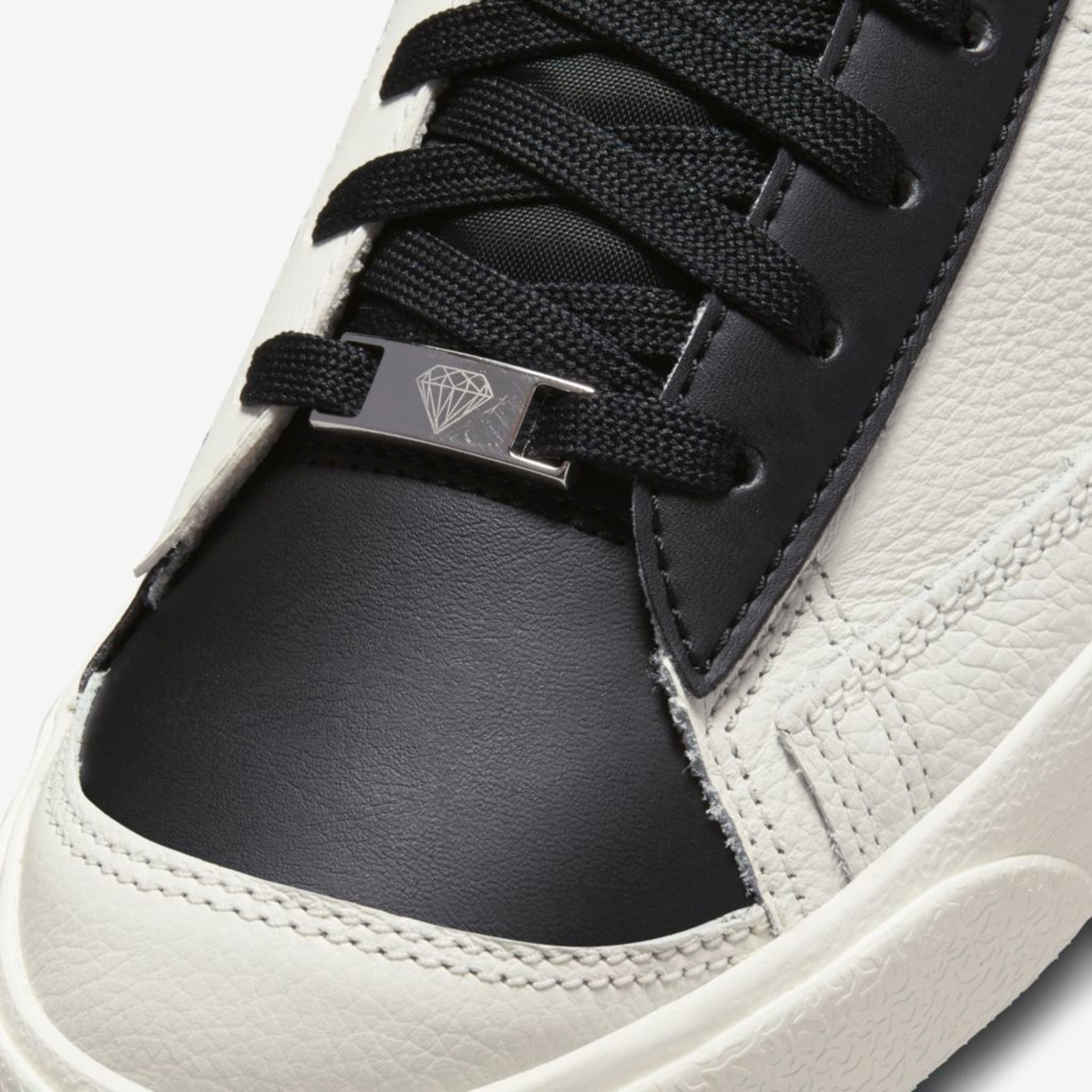 Tênis Nike Sportswear Blazer Mid '77 EMB Masculino - Foto 10