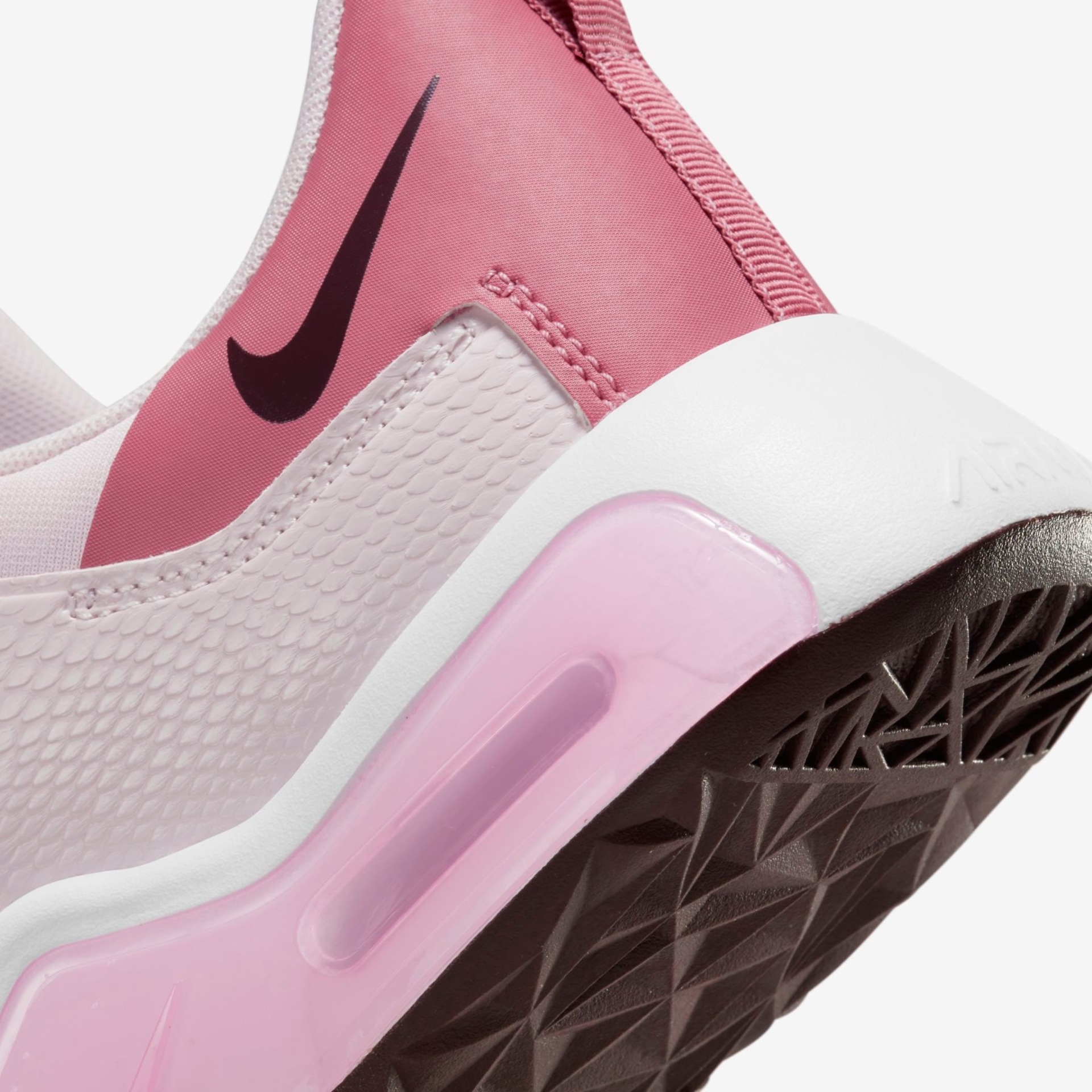 Tênis Nike Air Max Bella TR 5 Feminino - Foto 8