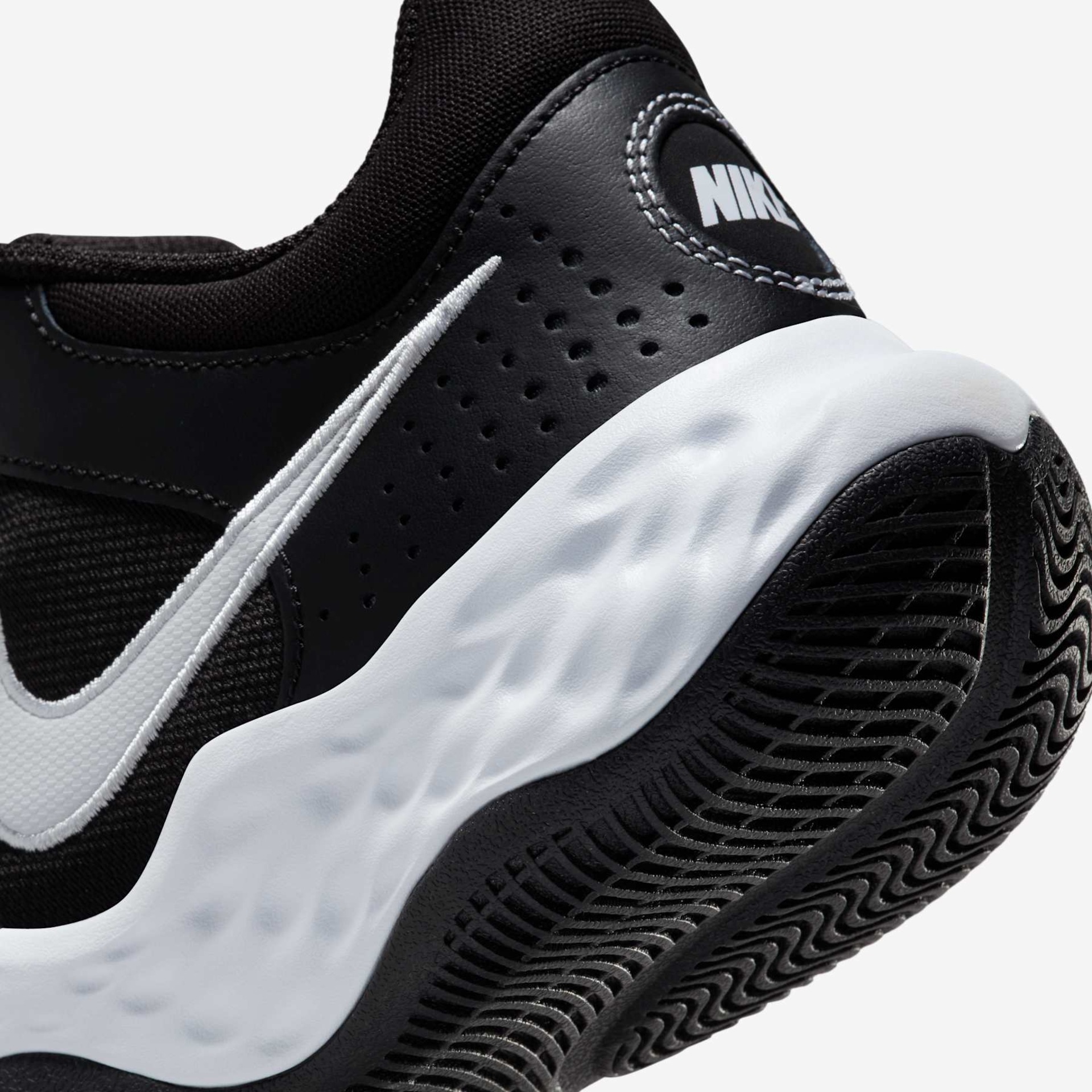 Tênis Nike Fly.by Mid 3 Masculino - Foto 8