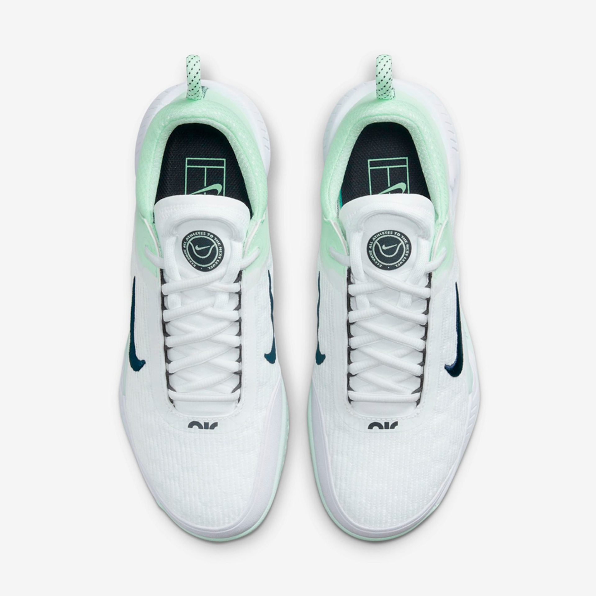 Tênis NikeCourt Zoom NXT Feminino - Foto 4
