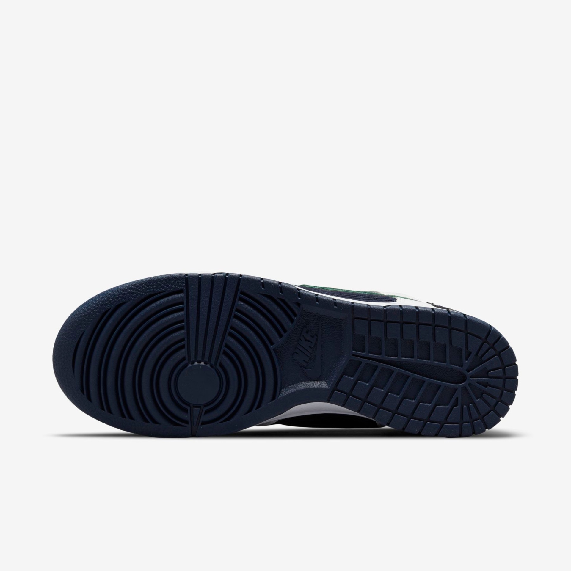 Tênis Nike Dunk High EMB Masculino - Foto 2