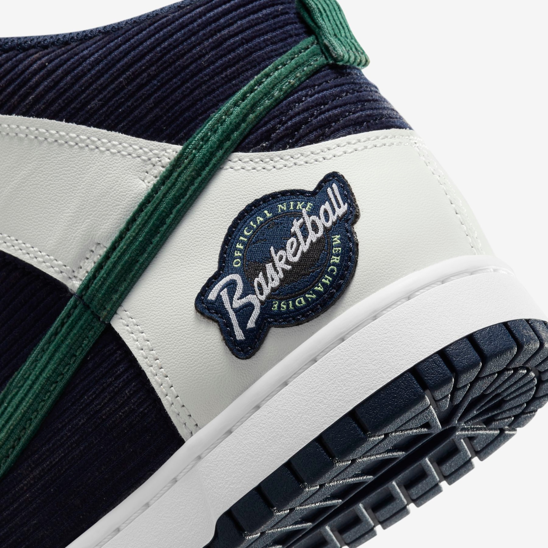 Tênis Nike Dunk High EMB Masculino - Foto 8