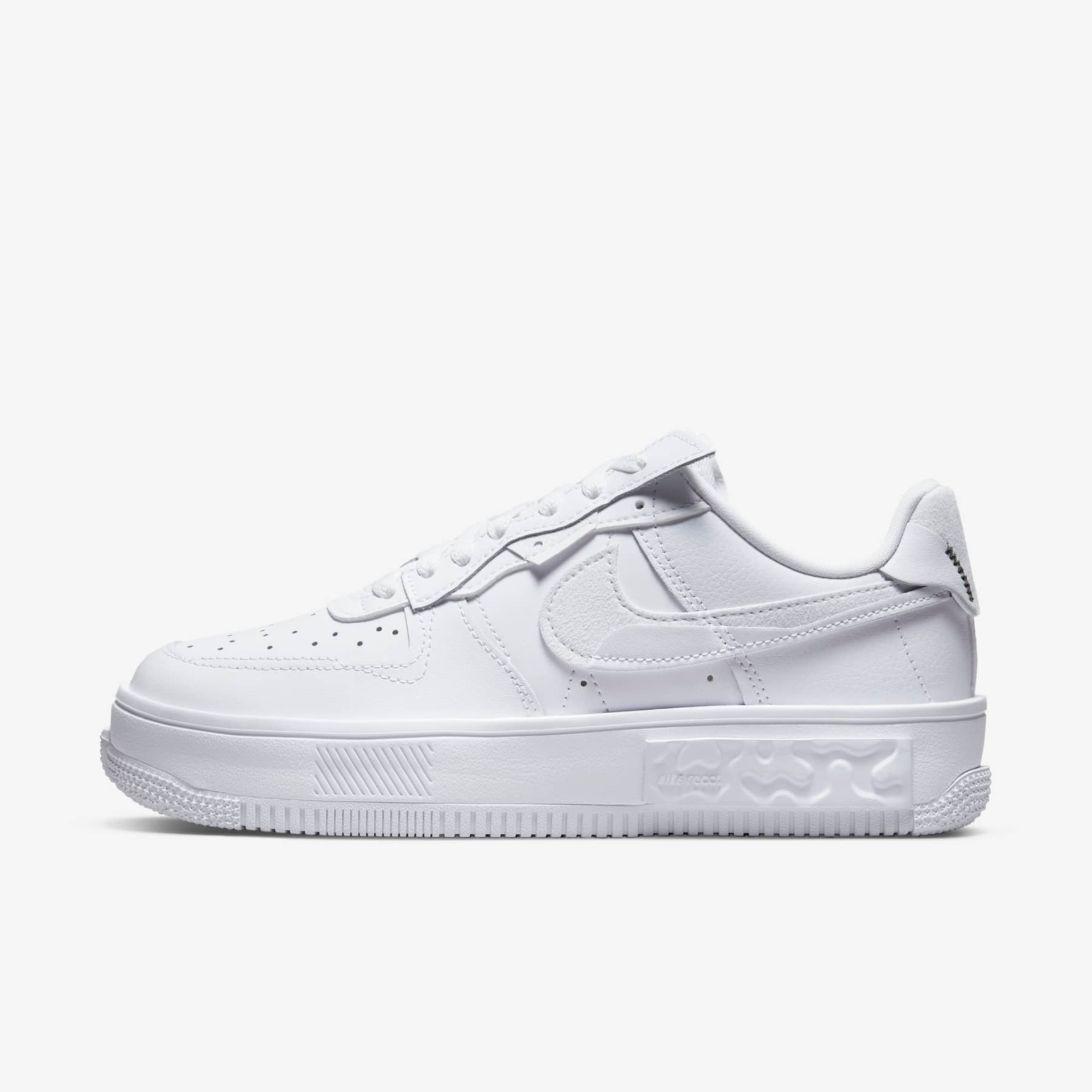 Tênis Nike Air Force 1 Fontanka Feminino - Foto 1
