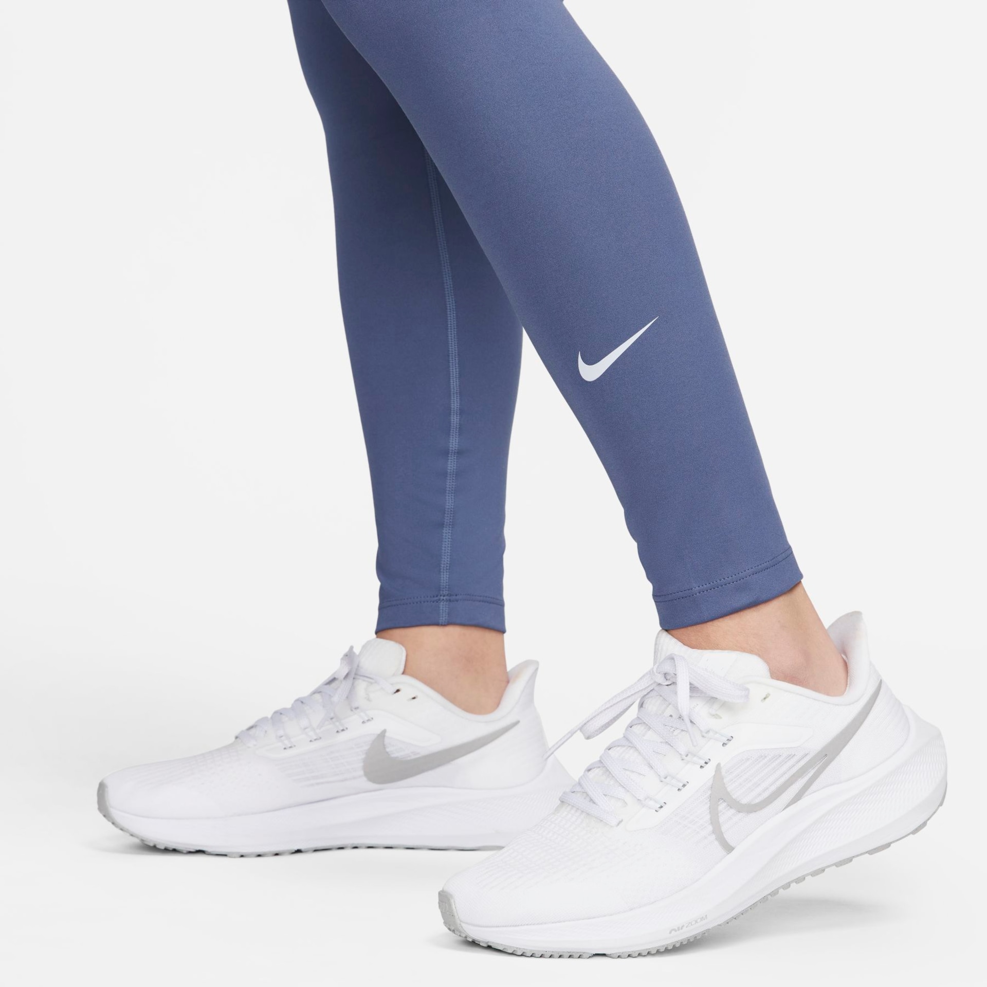 Legging Nike One Maternidade Feminina - Foto 4