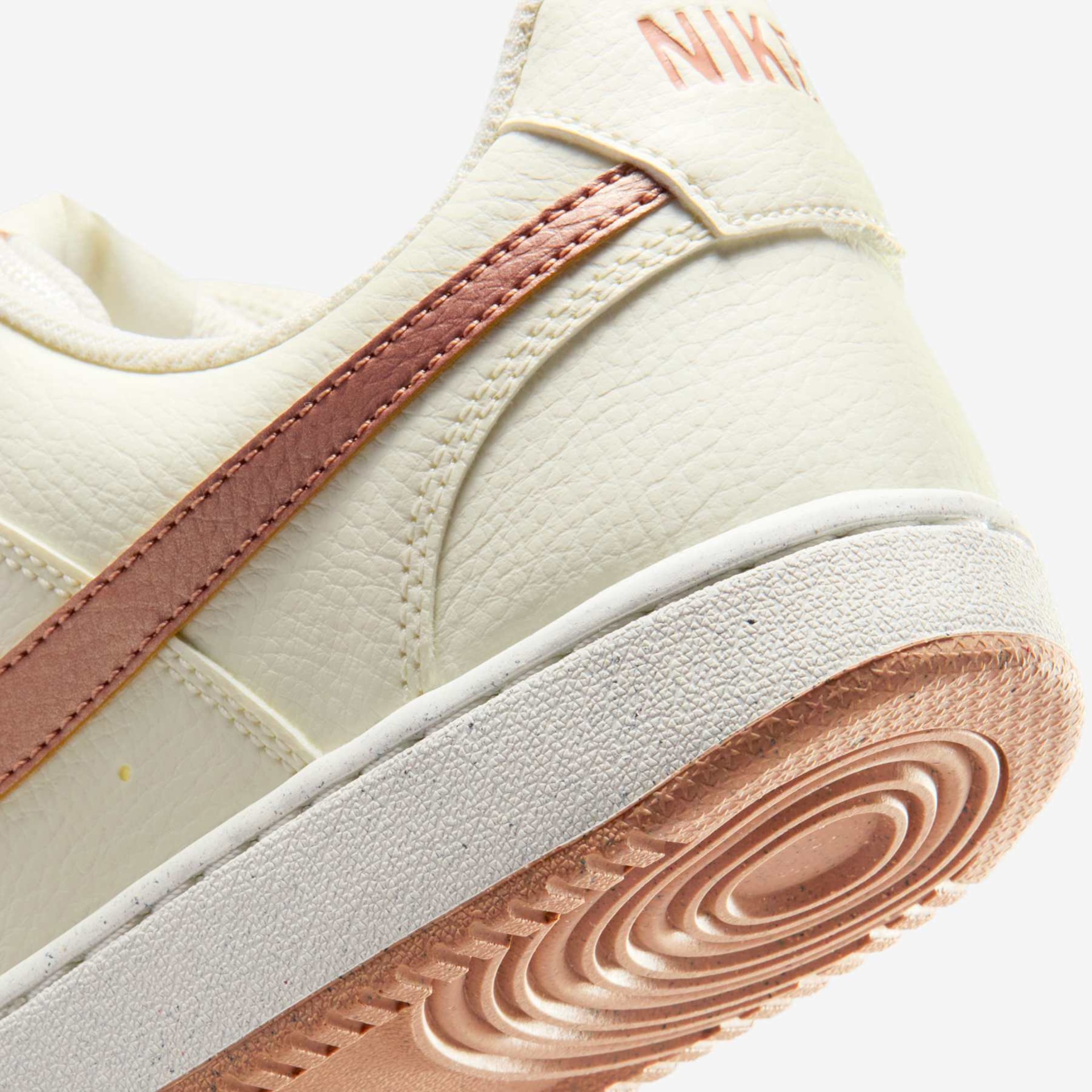 Tênis Nike Court Vision Low Next Nature Feminino - Foto 8