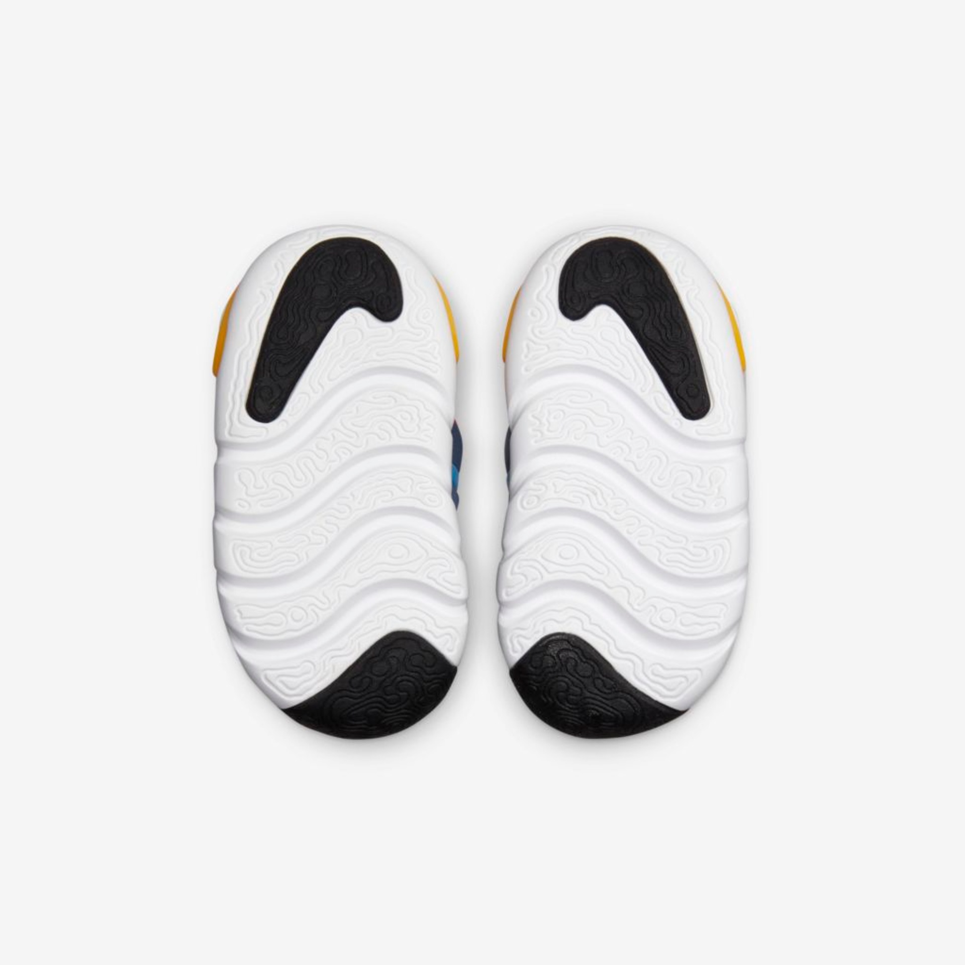 Tênis Nike Dynamo Go Infantil - Foto 2