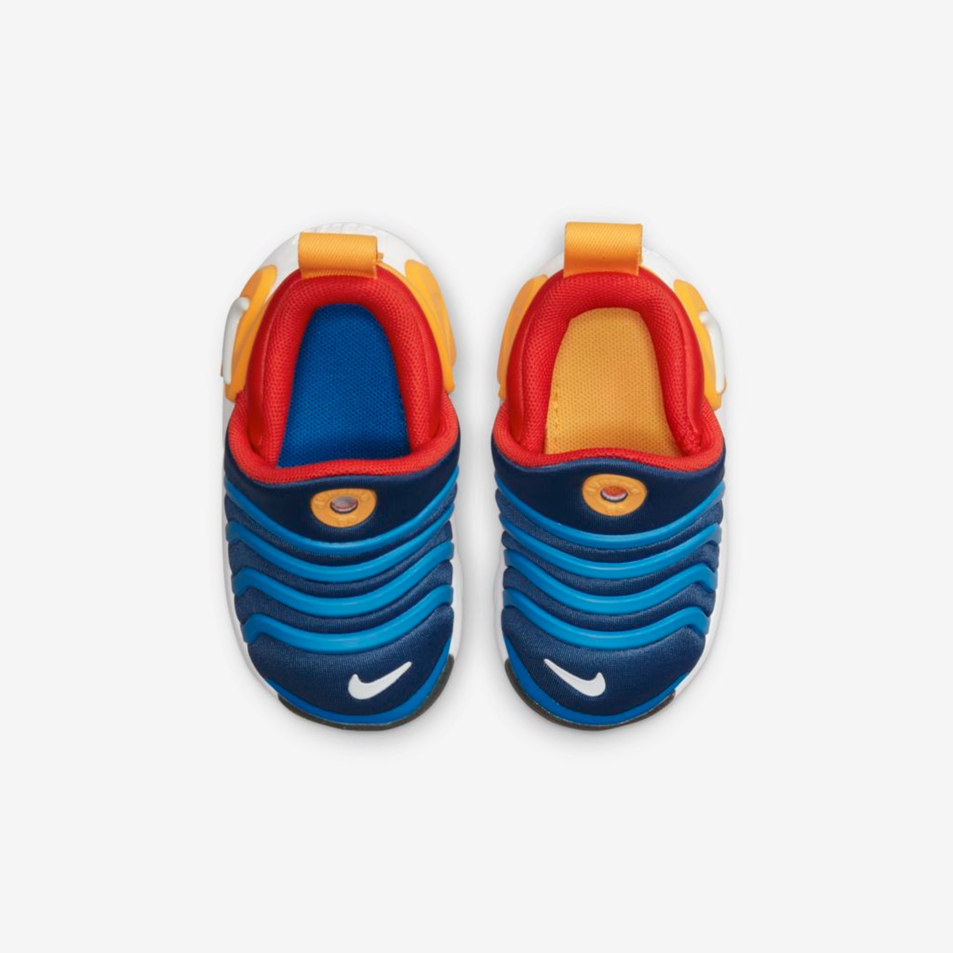 Tênis Nike Dynamo Go Infantil - Foto 4