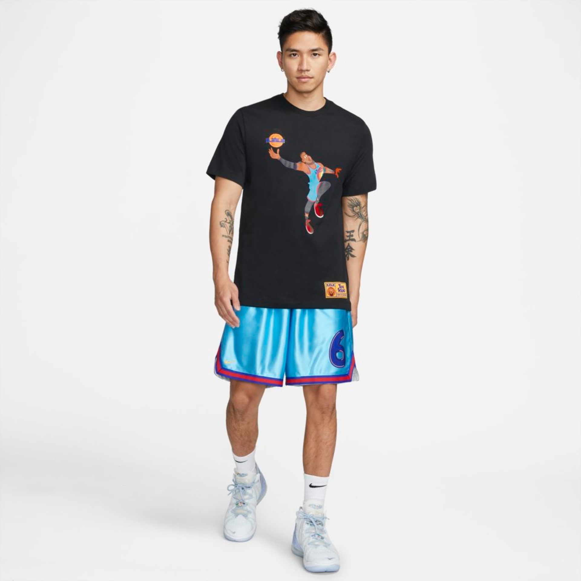 Camiseta Nike x Space Jam Lebron James Masculina - Foto 4