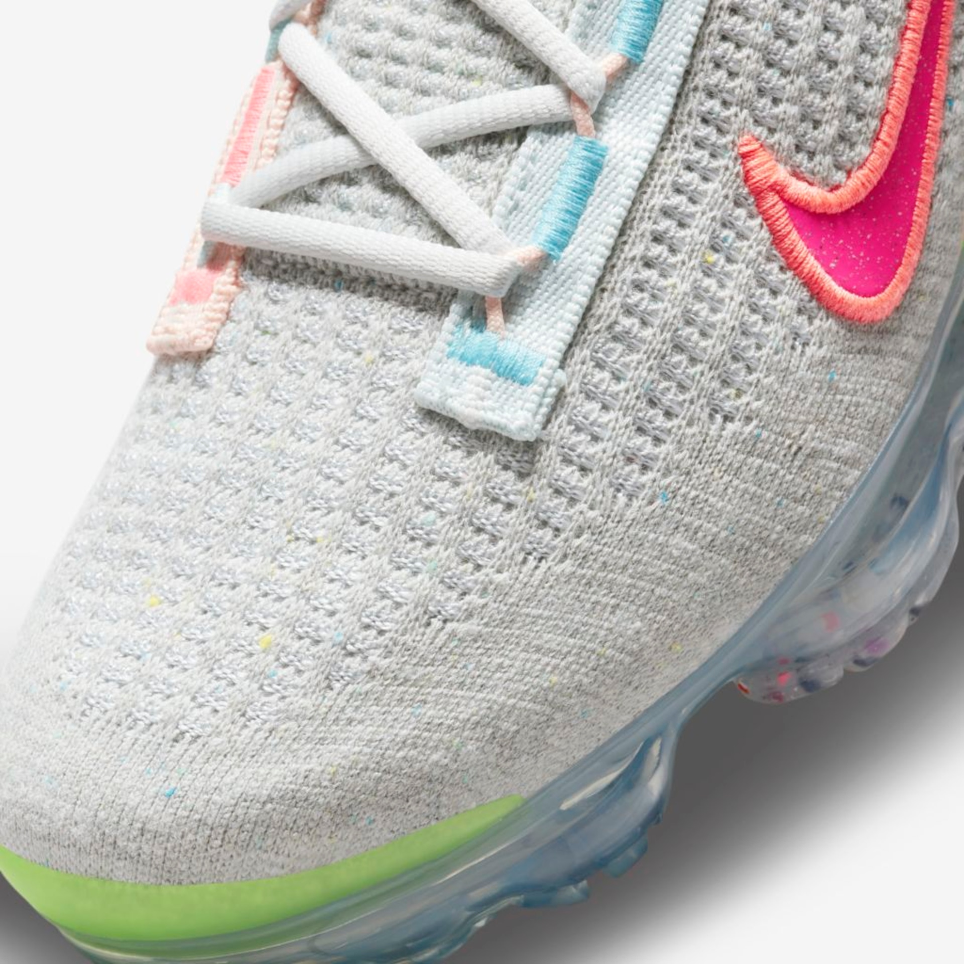 Tênis Nike Air VaporMax 2021 FK Feminino - Foto 7