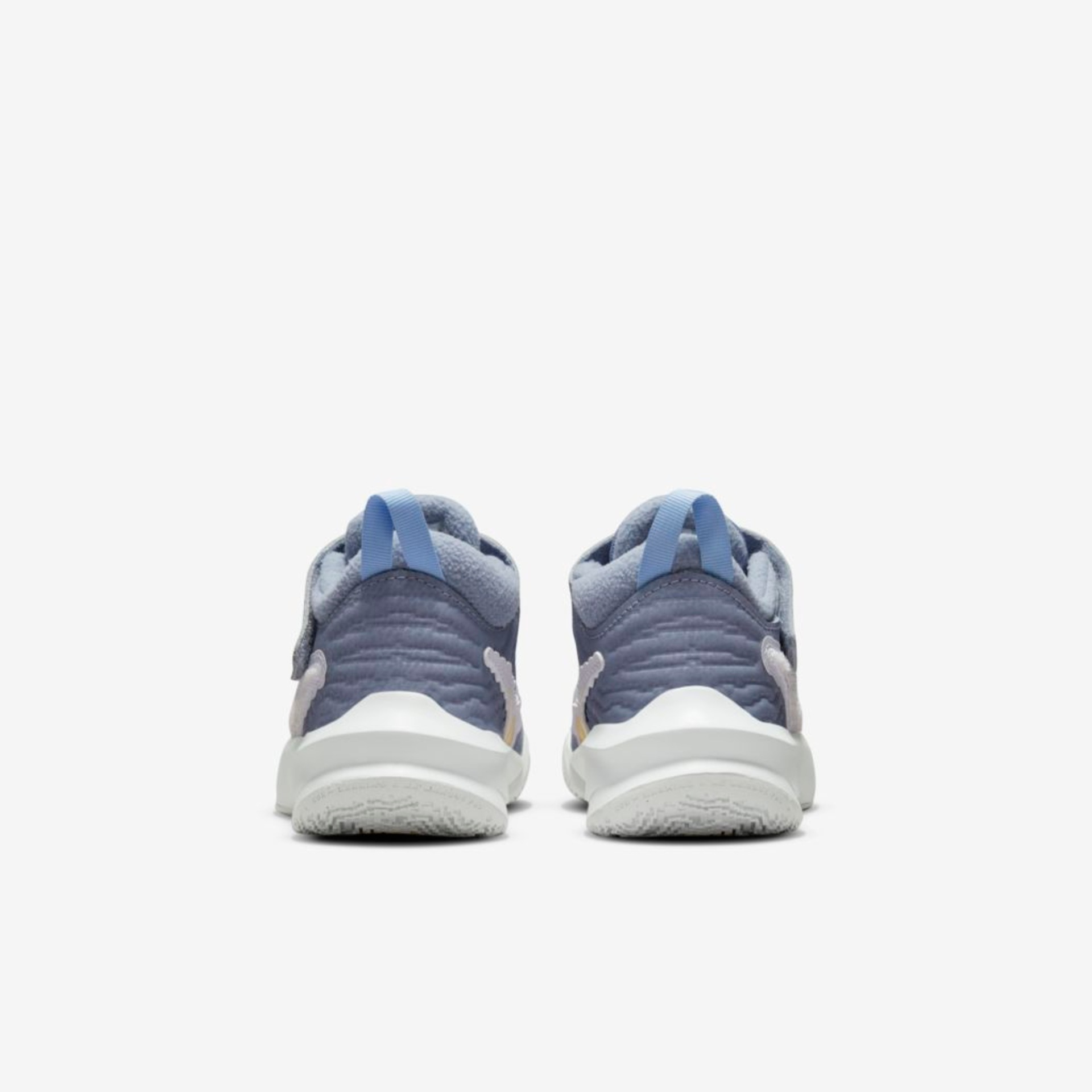 Tênis Nike Team Hustle D 10 Dream Infantil - Foto 6