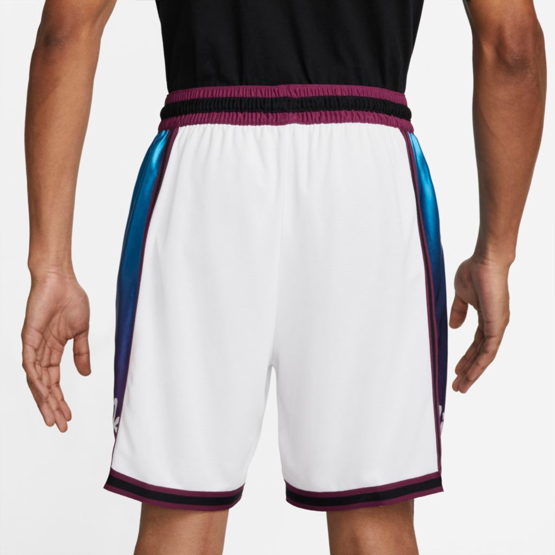 Shorts Nike Dri-FIT DNA+ Masculino - Foto 3