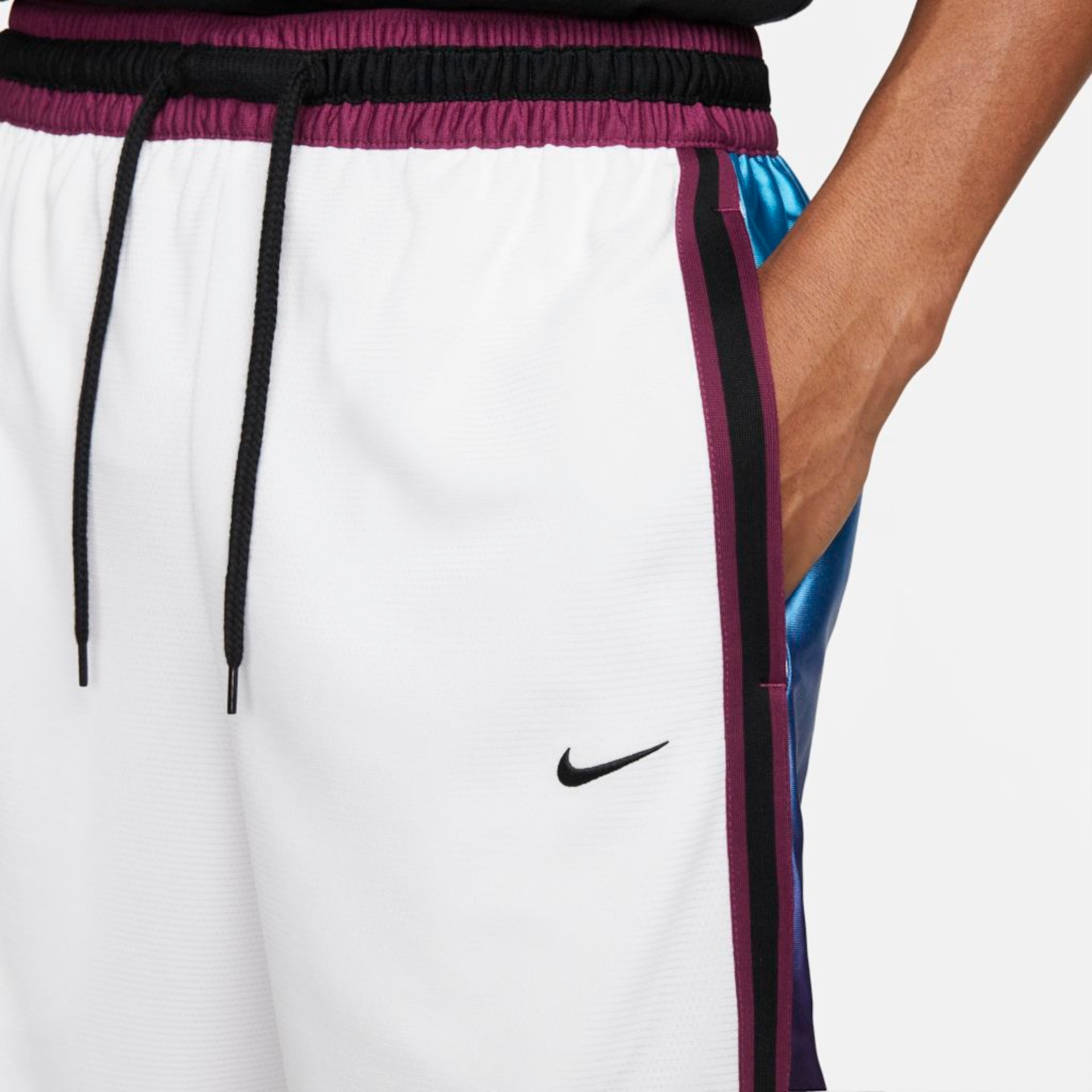 Shorts Nike Dri-FIT DNA+ Masculino - Foto 4