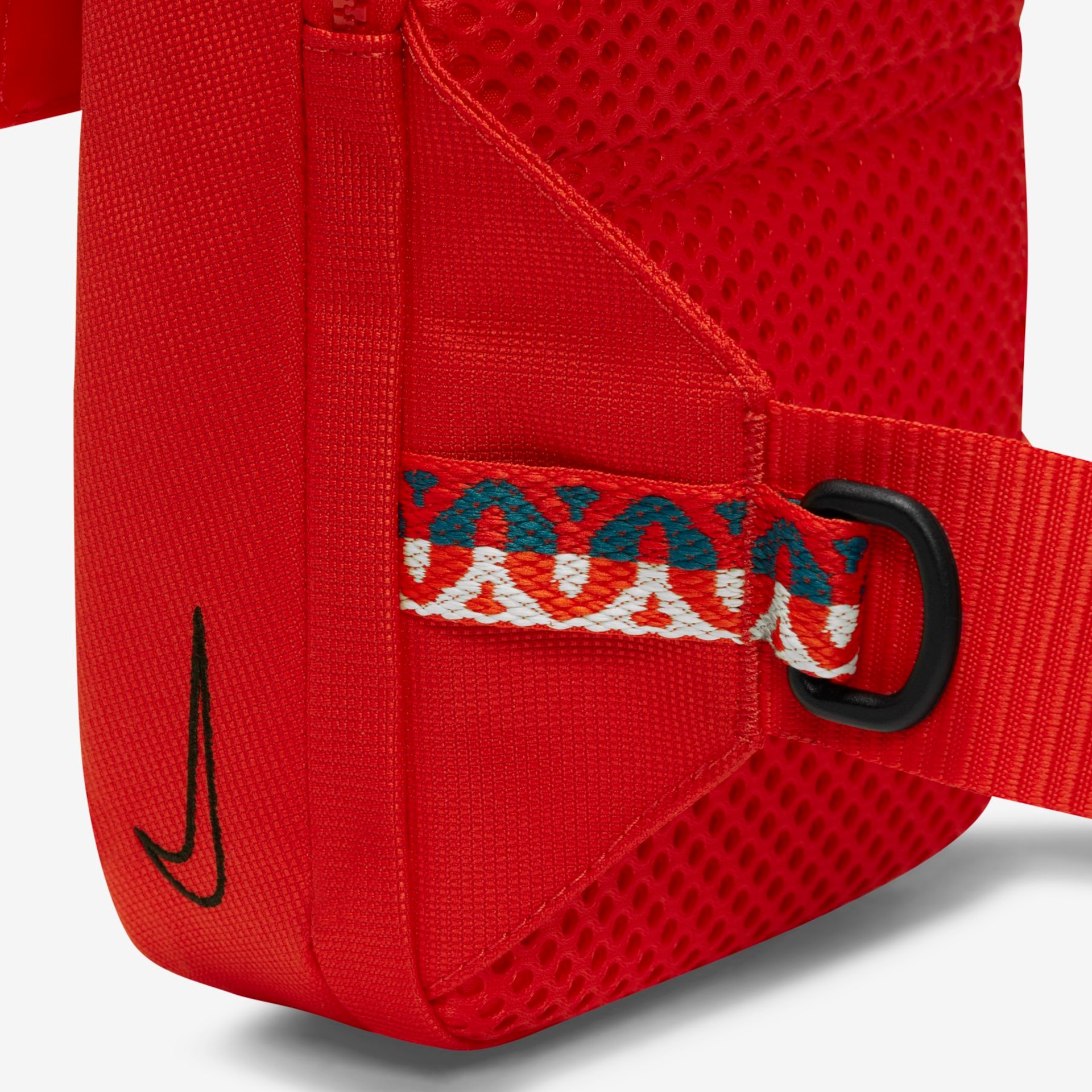 nike kyrie small bag