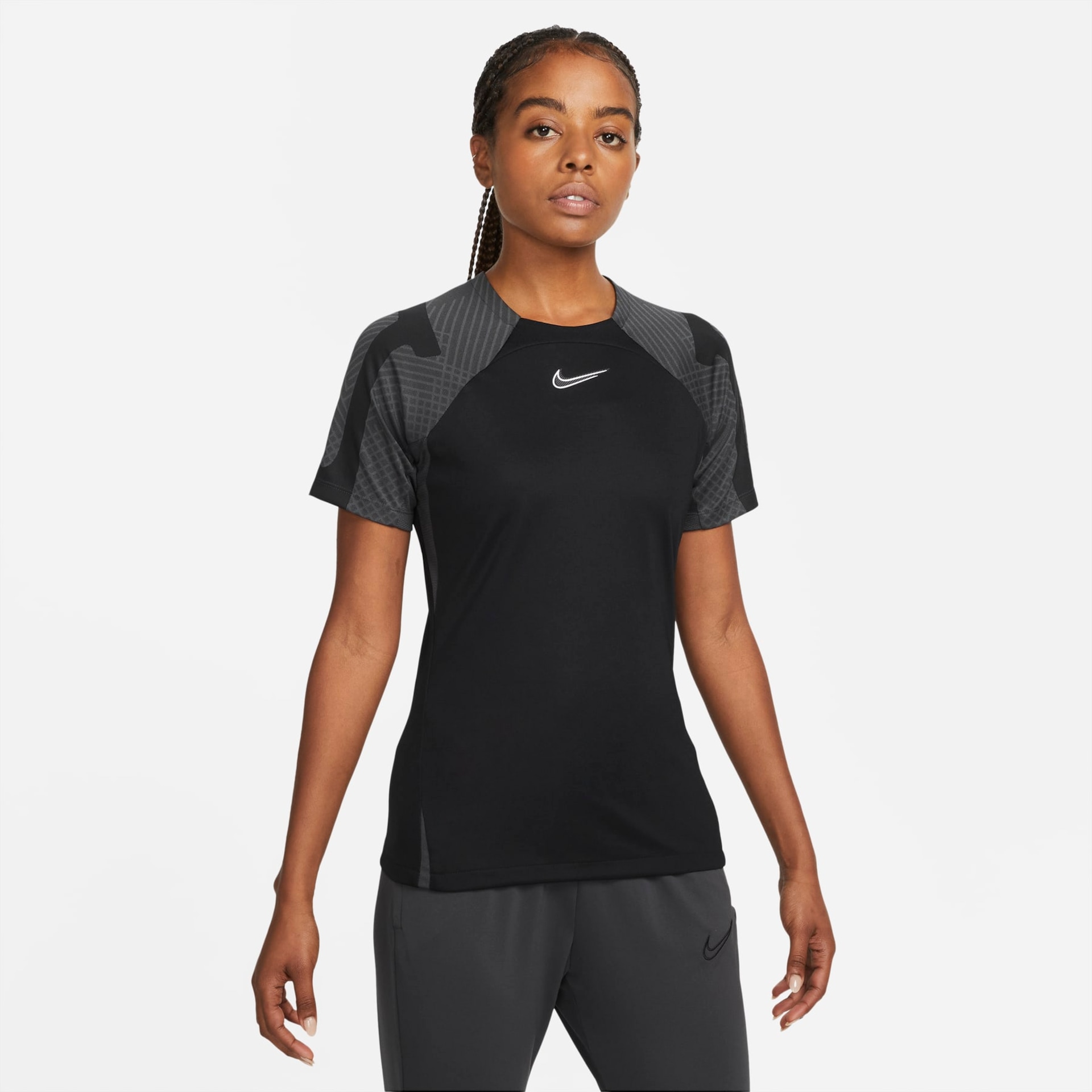 Camiseta Nike Dri-FIT Strike Feminina - Foto 1