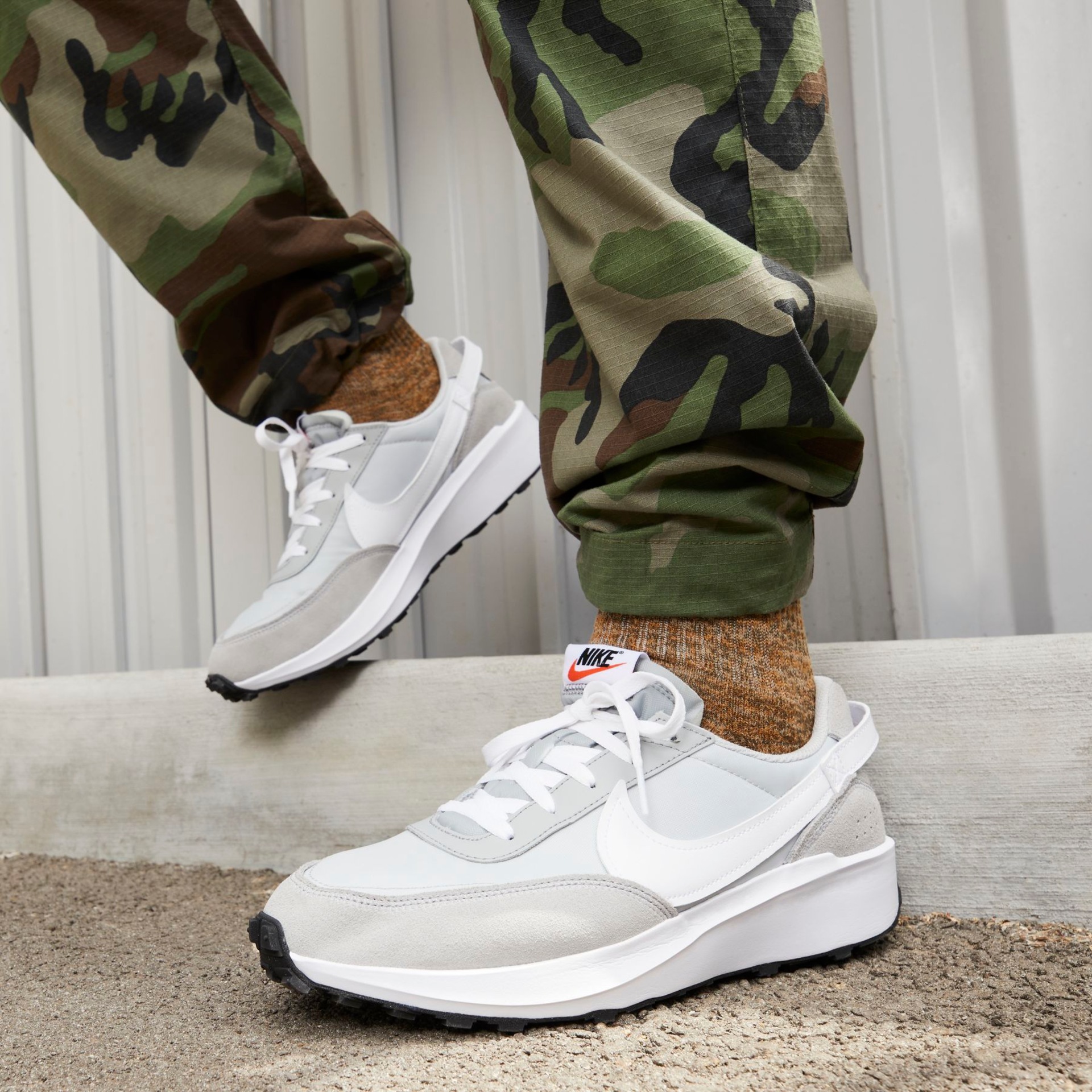 Tênis Nike Waffle Debut Masculino - Foto 2